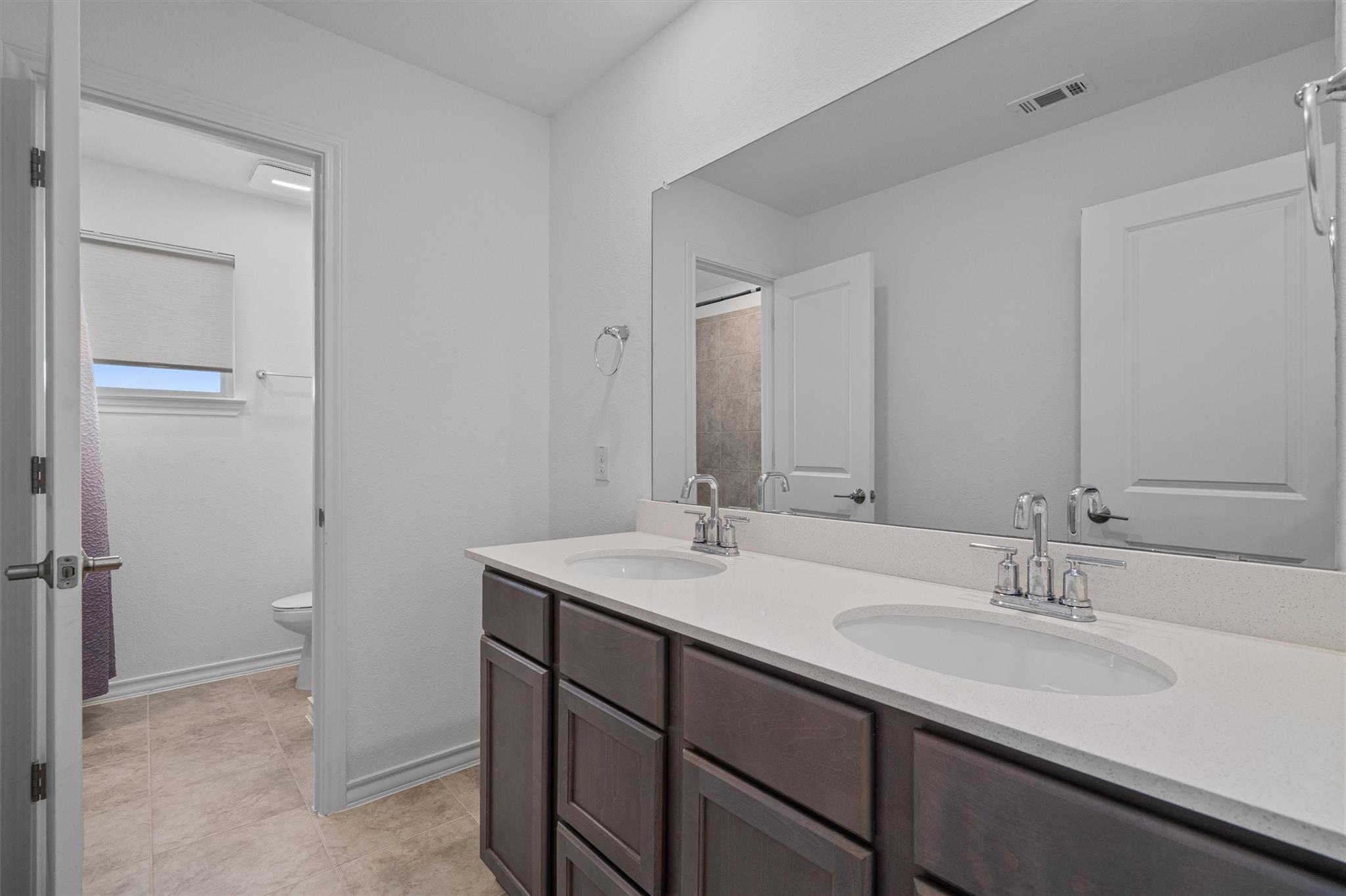 213 Stinchcomb Rd, Hutto, TX 78634