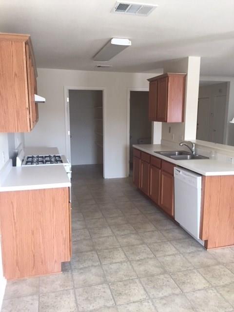 309 ABAMILLO Ct, Hutto, TX 78634