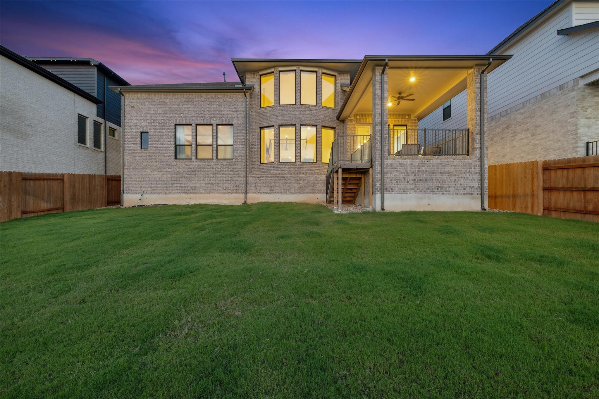 6220 Sontag Dr, Austin, TX 78738