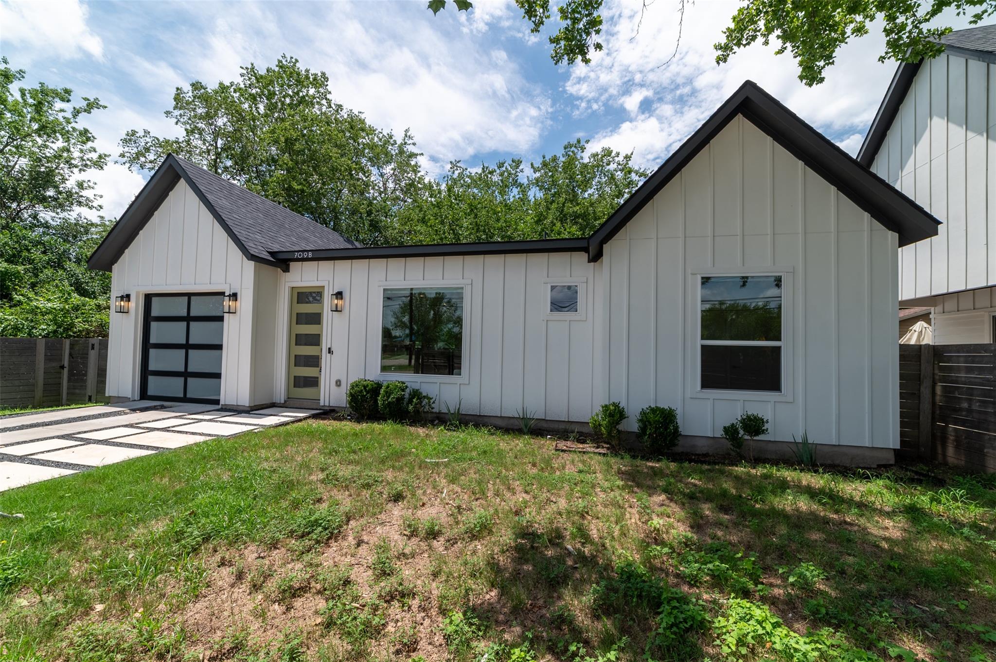709 W St Elmo Rd # 2, Austin, TX 78745