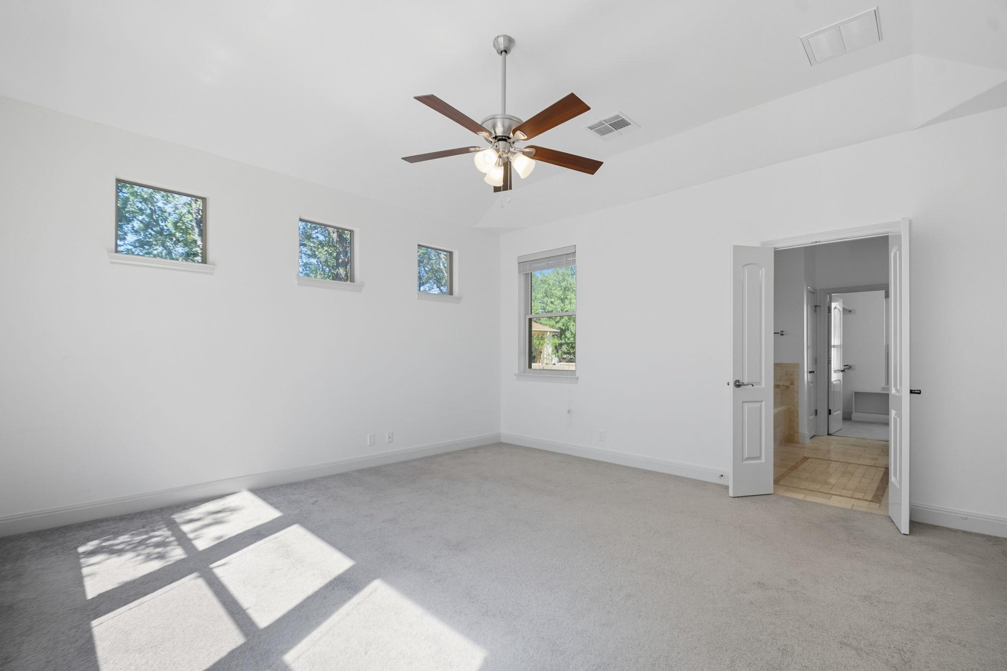 117 Hornsby Trl, Bastrop, TX 78602