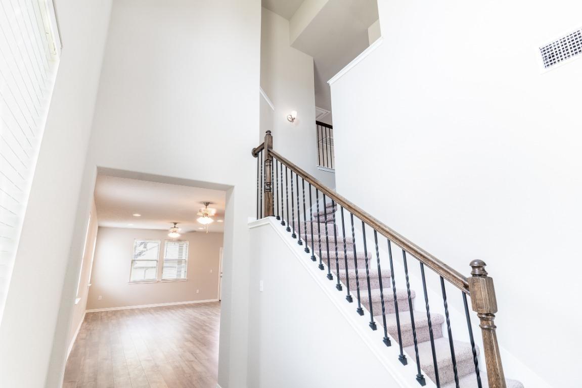 324 Rend Dr, Leander, TX 78641