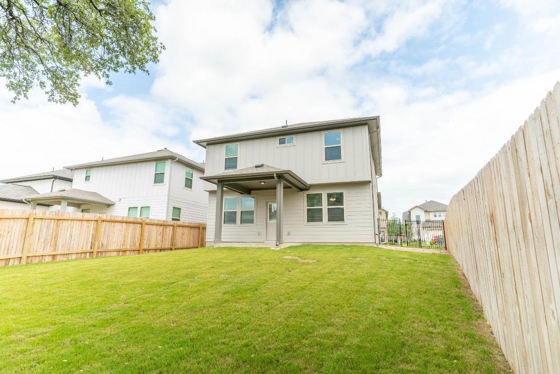 324 Rend Dr, Leander, TX 78641