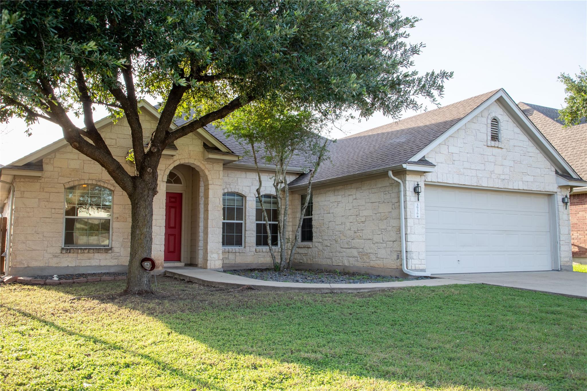 3936 Links Ln, Round Rock, TX 78664