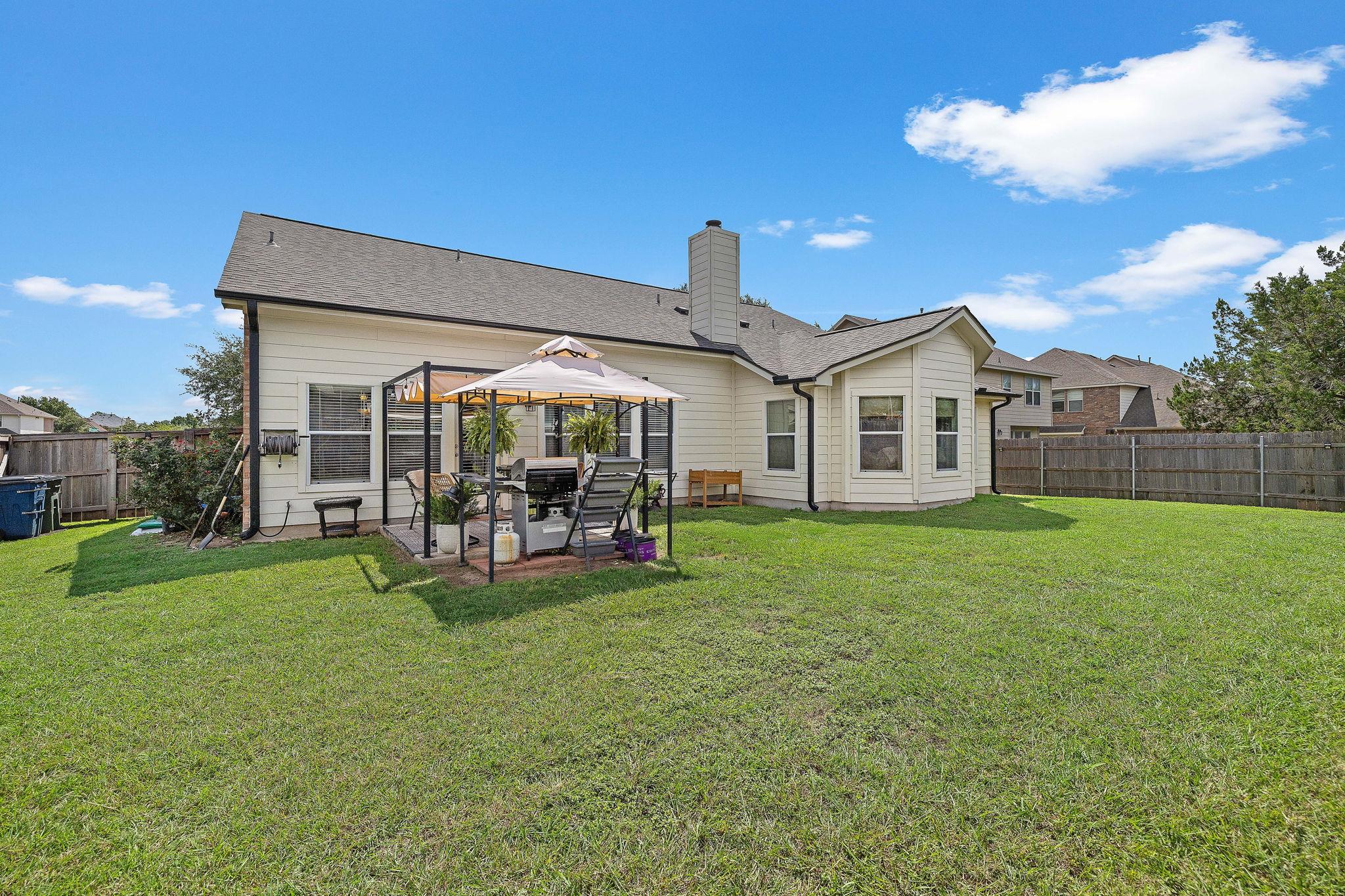 2501 Aspen Meadow Rd, Leander, TX 78641