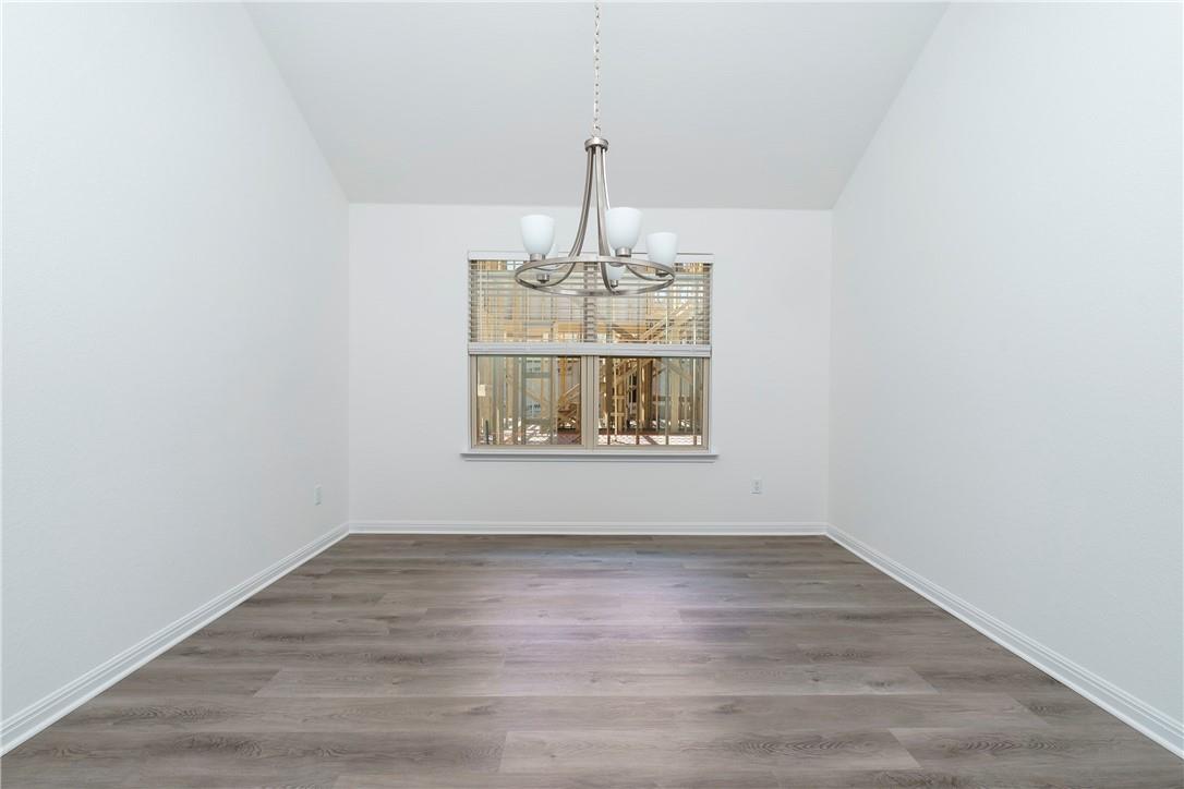 236 Tanda Ln, Hutto, TX 78634