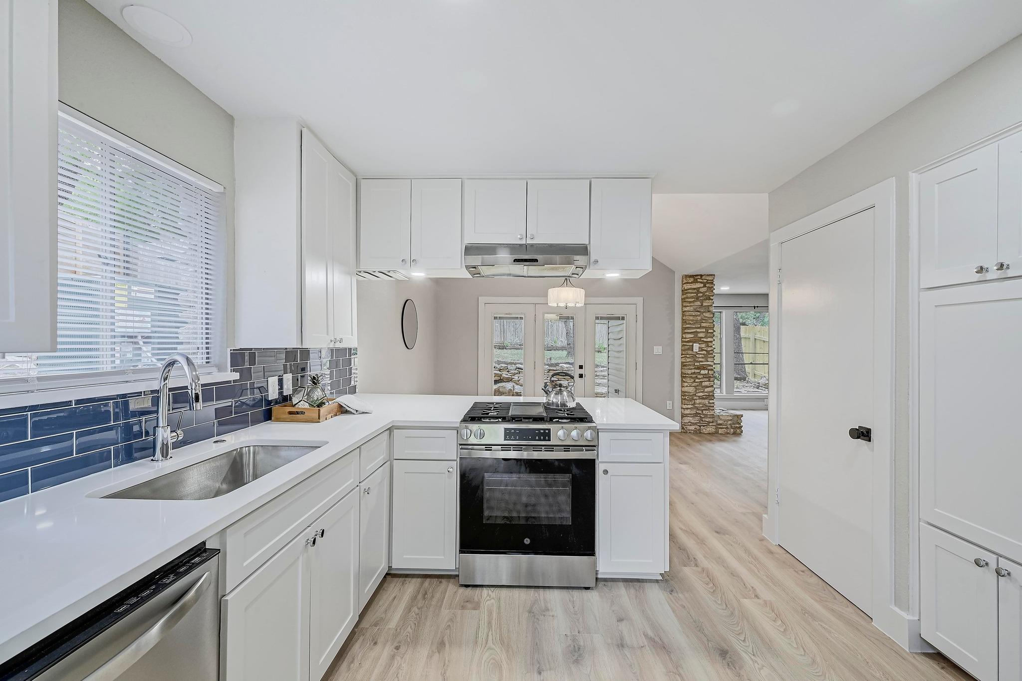 6004 Shadow Valley Cv # B, Austin, TX 78731