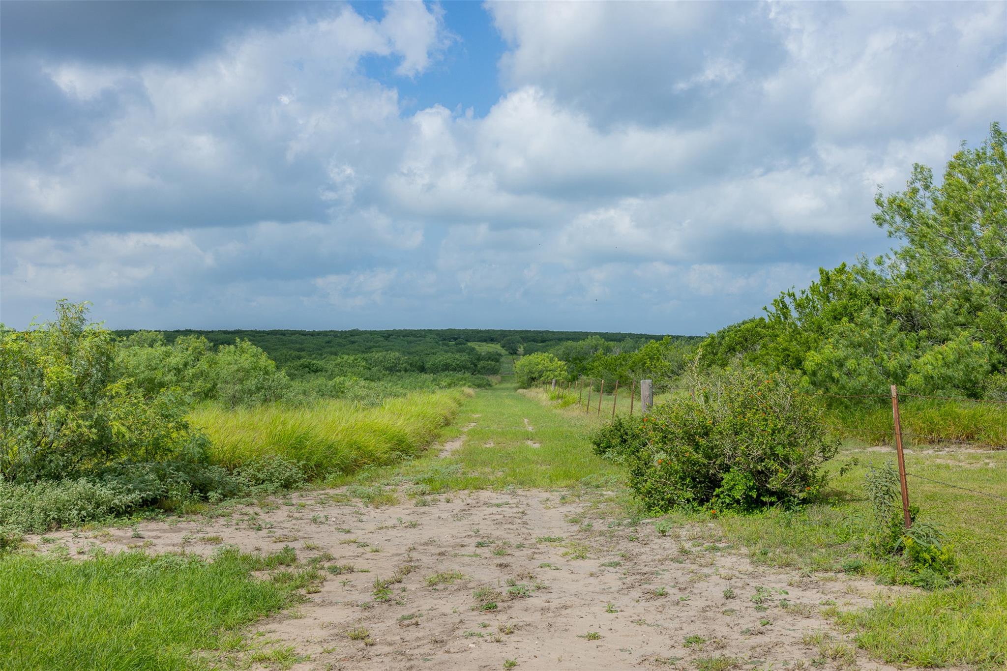 817 Highway 59 S., George West, TX 78022
