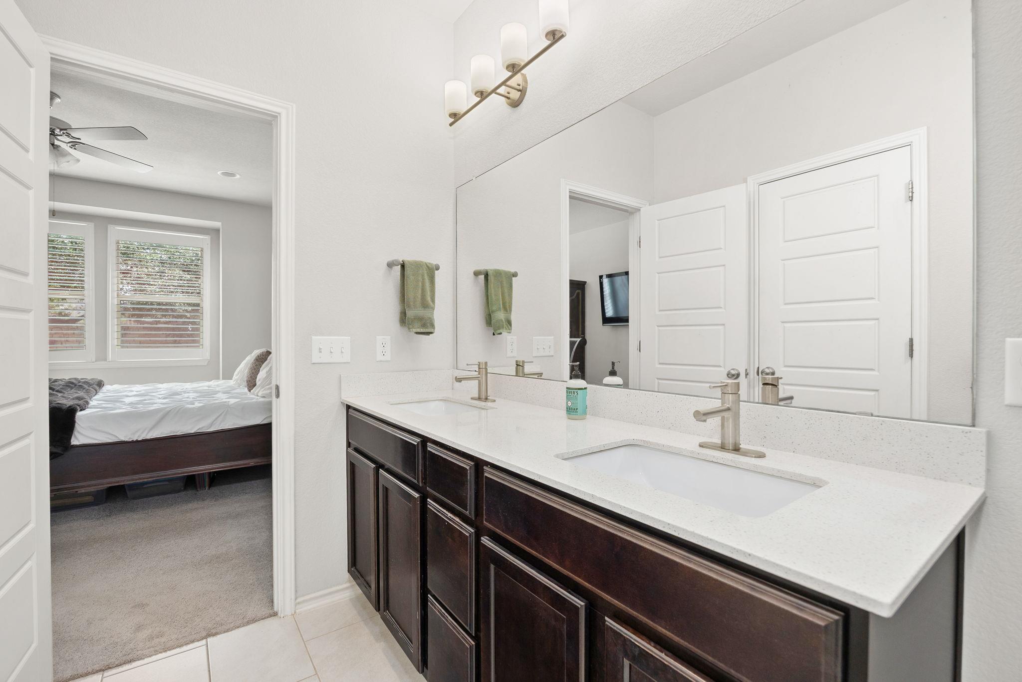 1340 Terrace View Dr, Georgetown, TX 78628