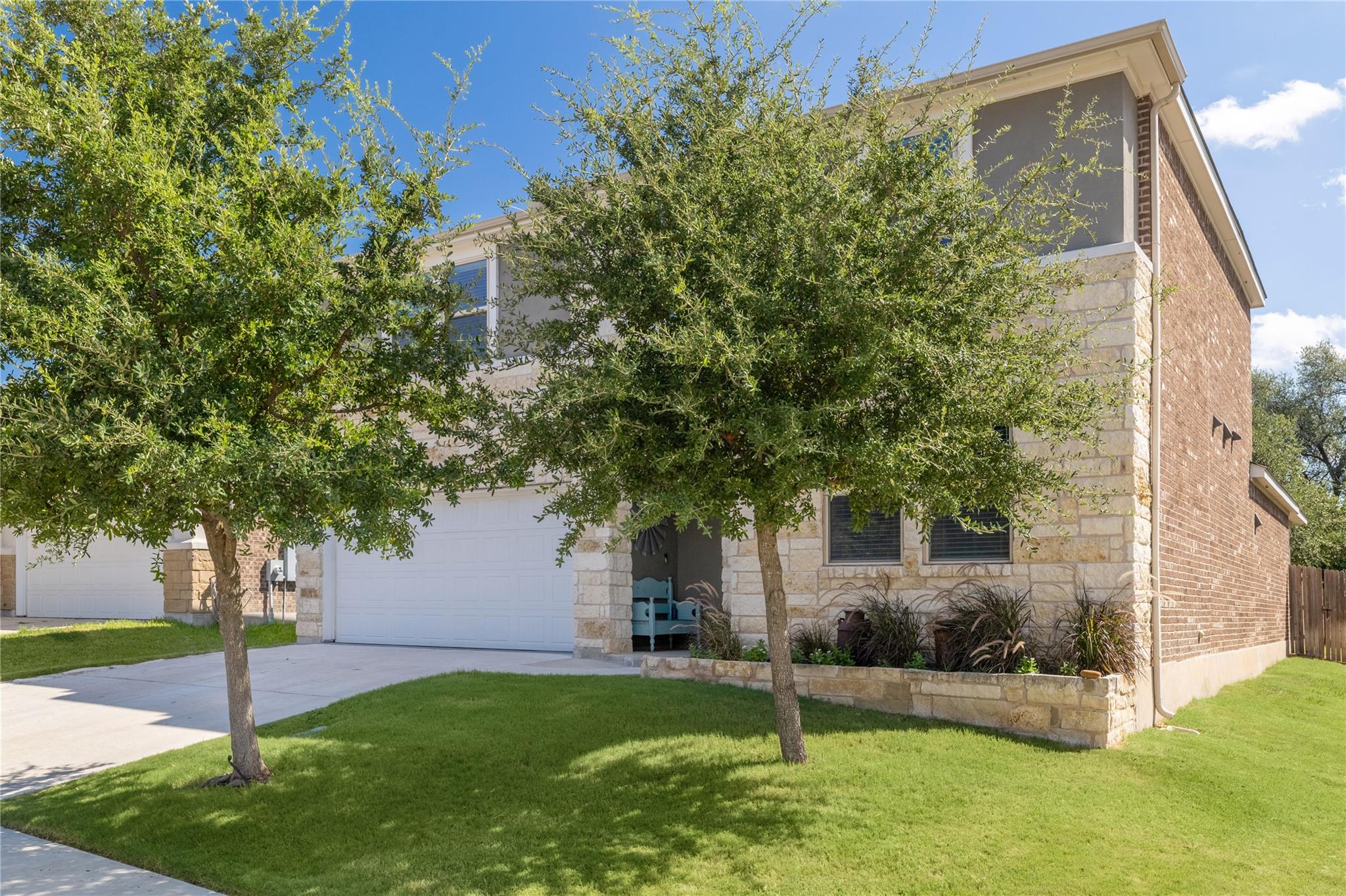 1324 Eagle Ray St, Leander, TX 78641