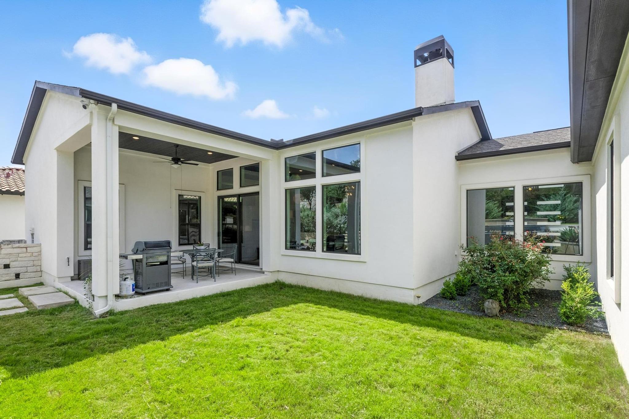 315 Ringtail Stream Dr, Austin, TX 78738