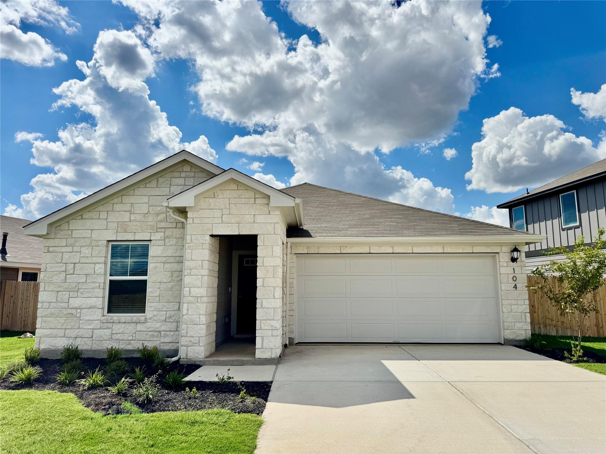 104 Osprey Chain, Cedar Creek, TX 78612