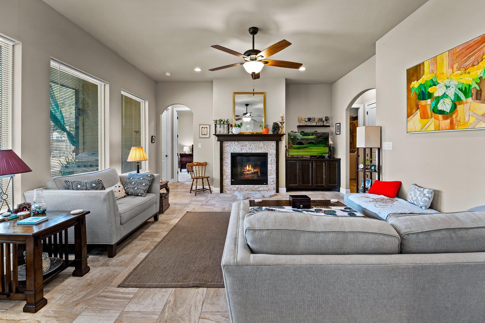 204 S Venture Blvd, Point Venture, TX 78645