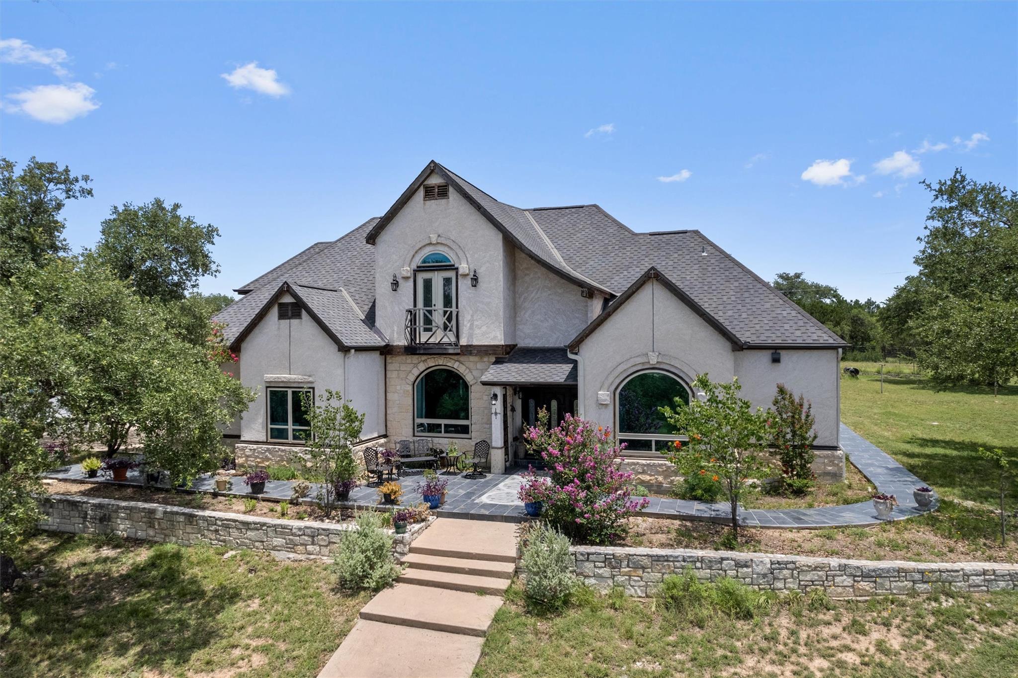 360 Sunset Rdg, Liberty Hill, TX 78642