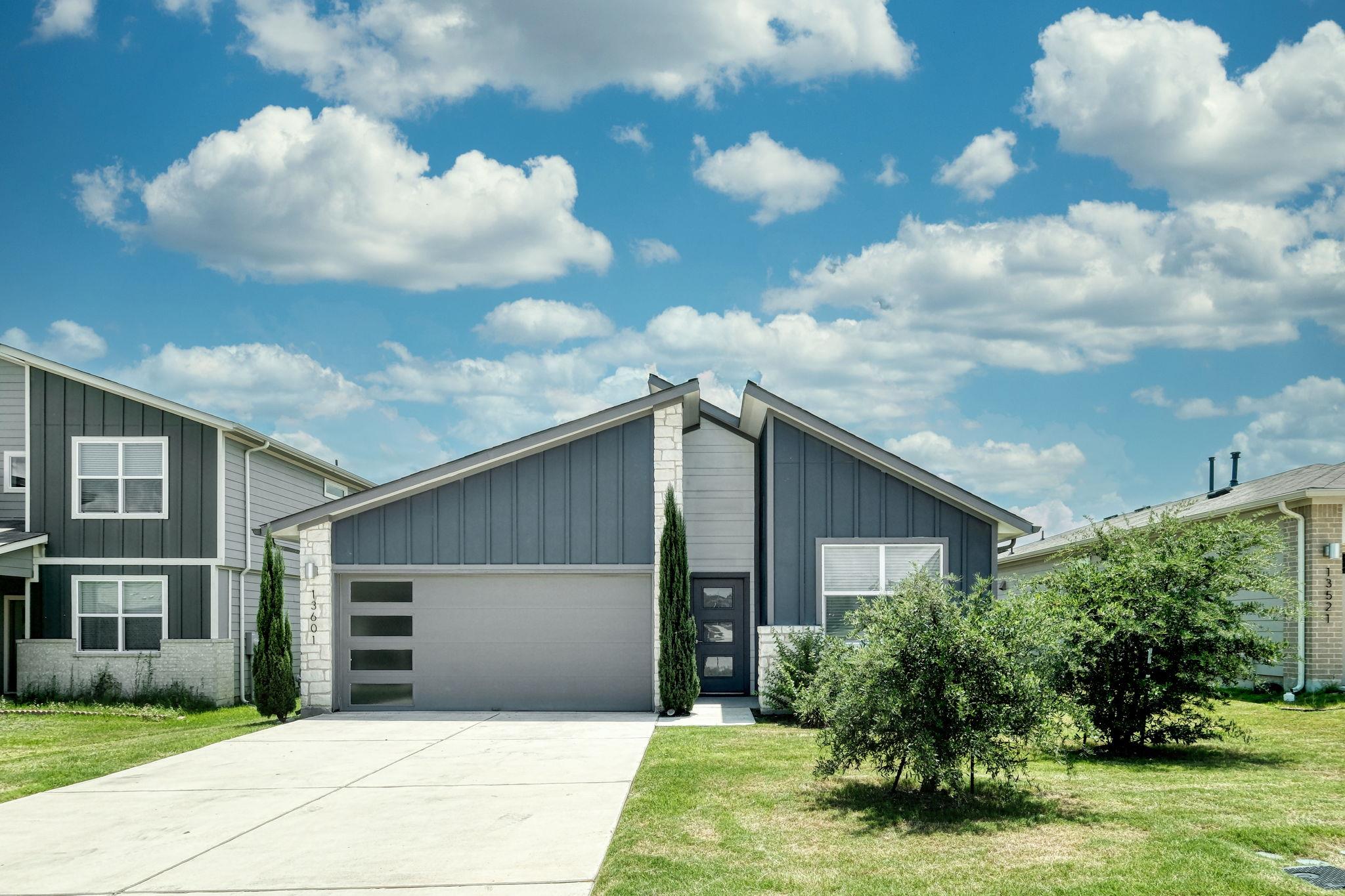 13601 Baileyfield Dr, Pflugerville, TX 78660