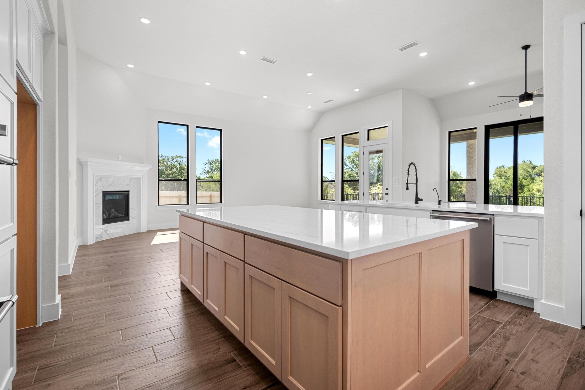 328 Belanger Canyon Dr, Liberty Hill, TX 78642