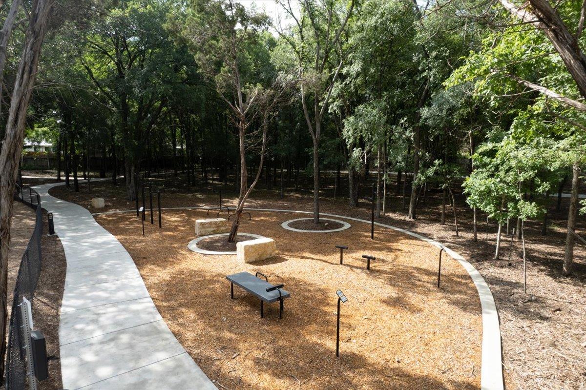 4801 Springdale Rd # 1402, Austin, TX 78723