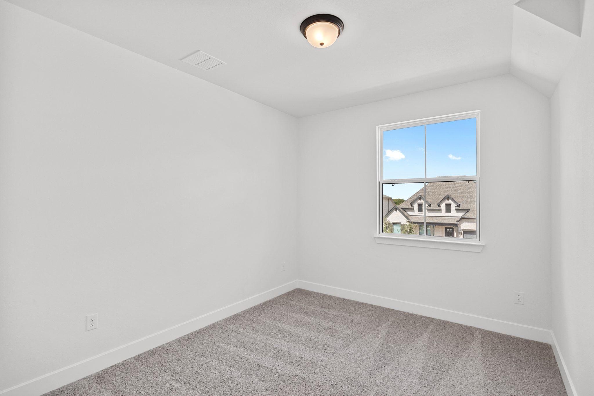 904 Rock Daisy Trl, Hutto, TX 78634