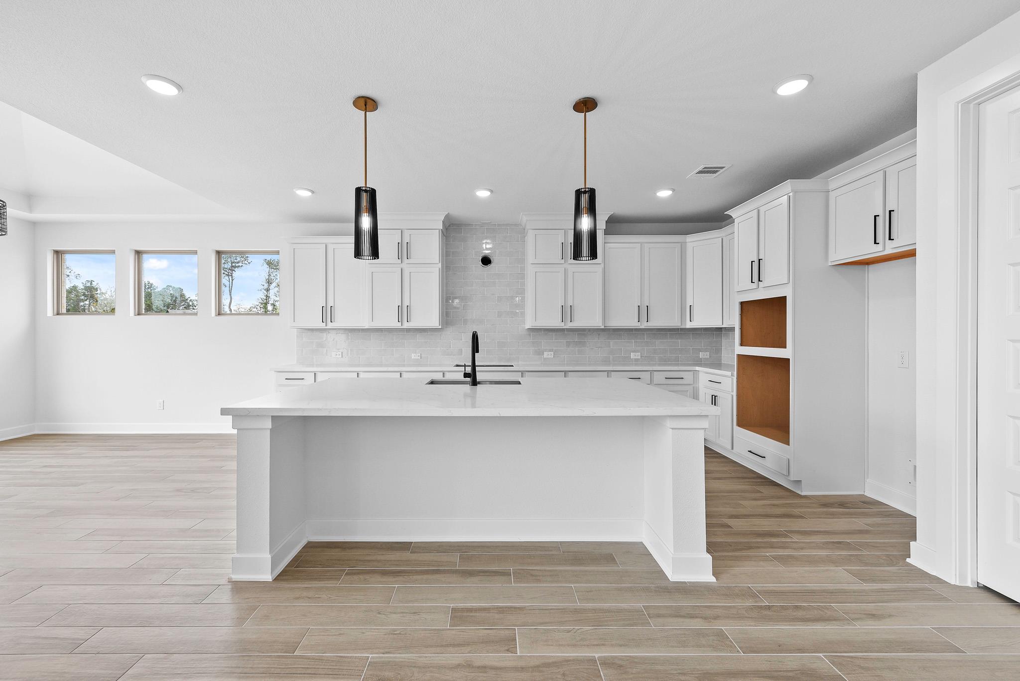 904 Rock Daisy Trl, Hutto, TX 78634