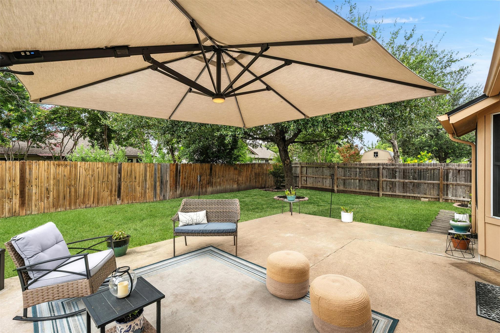 113 MEADOWSIDE Dr, Hutto, TX 78634