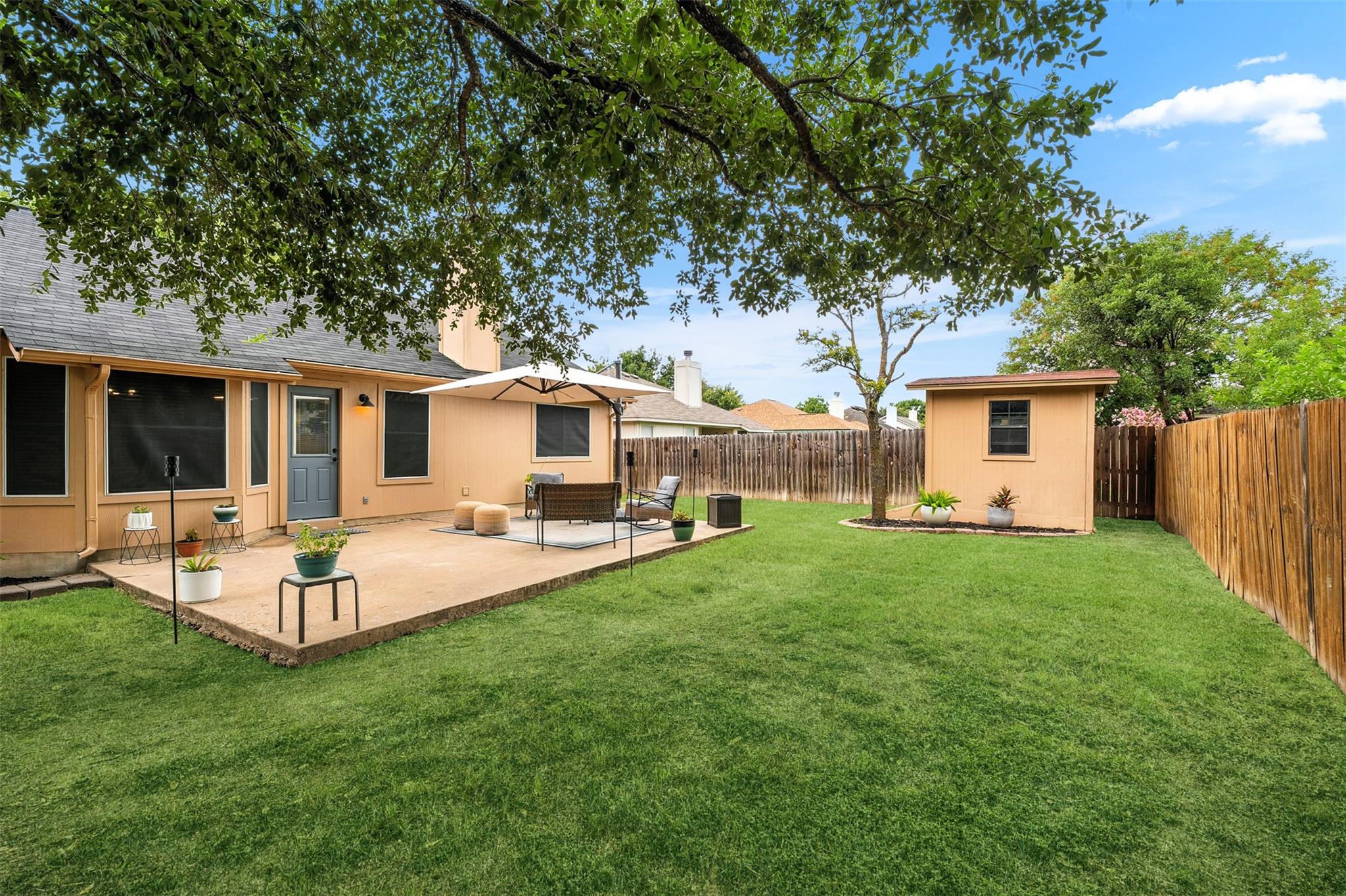 113 MEADOWSIDE Dr, Hutto, TX 78634