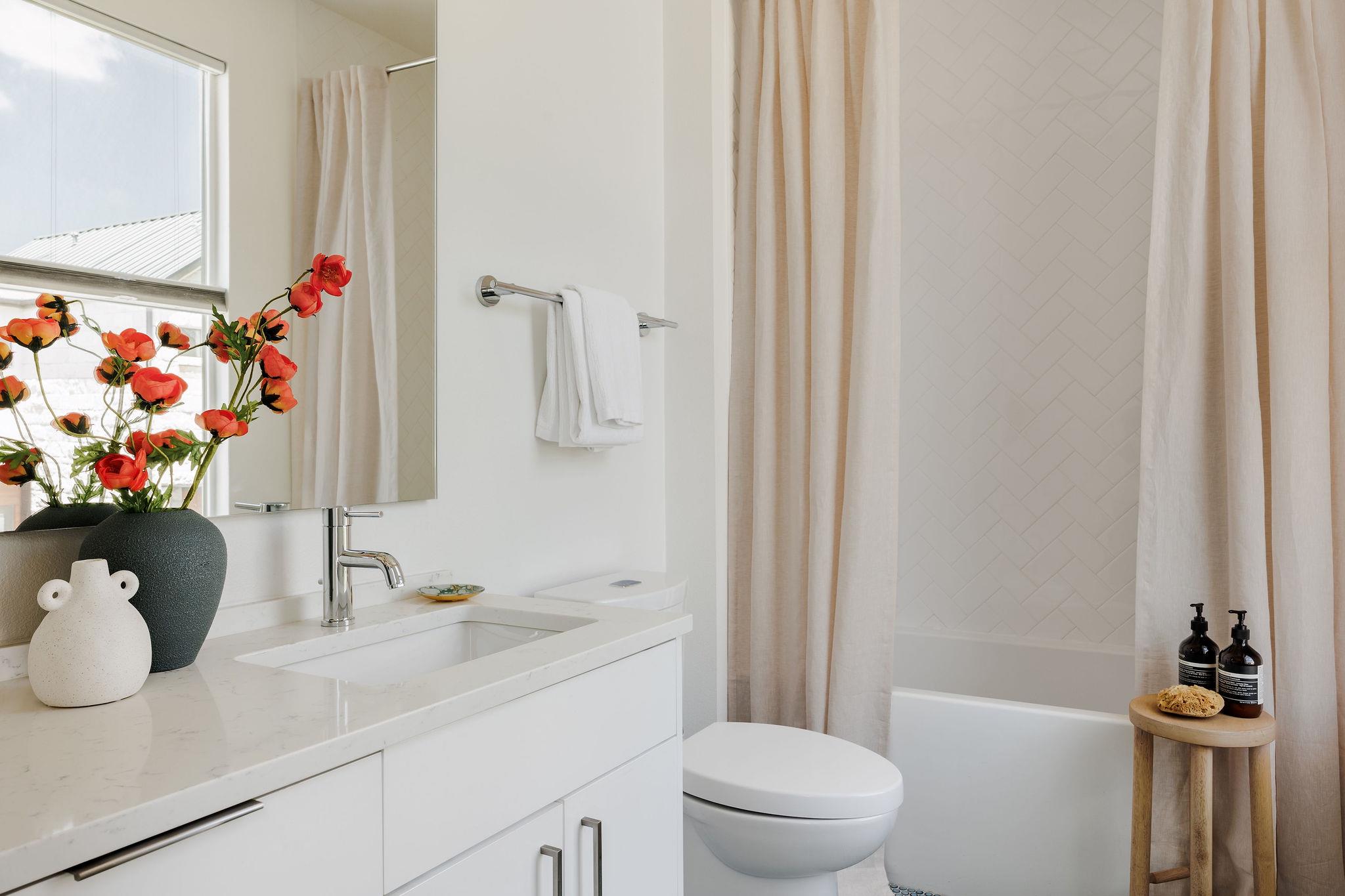 3100 Menchaca Rd # 6, Austin, TX 78704