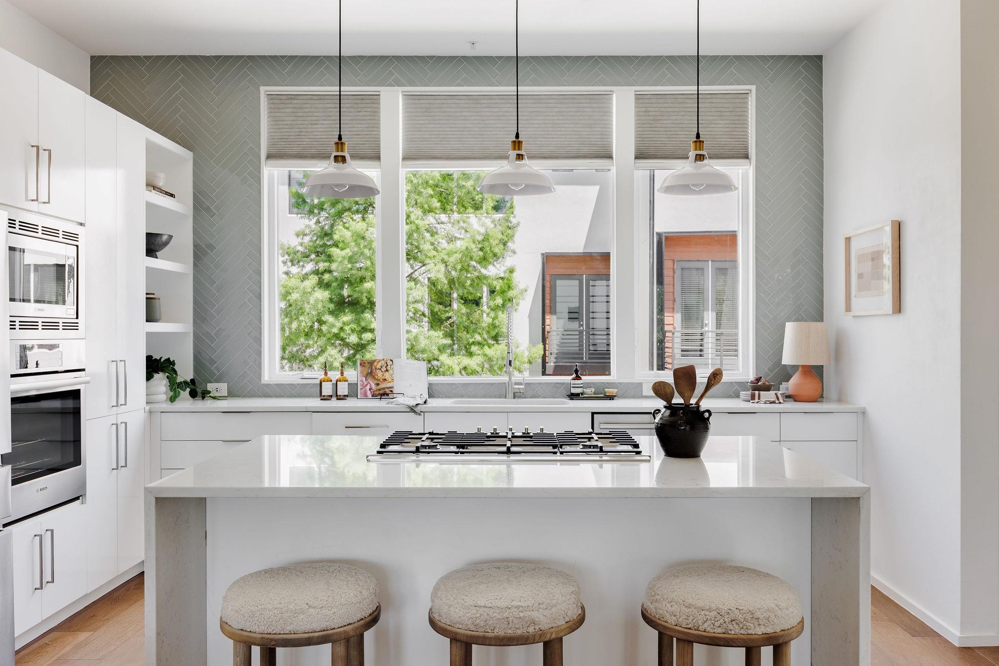 3100 Menchaca Rd # 6, Austin, TX 78704