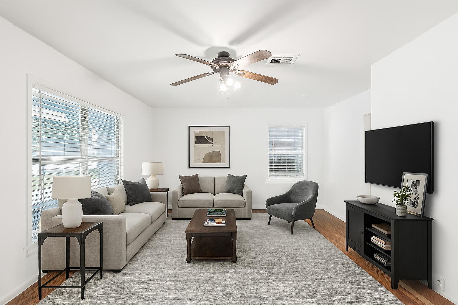 1202 Debus Dr, Taylor, TX 76574