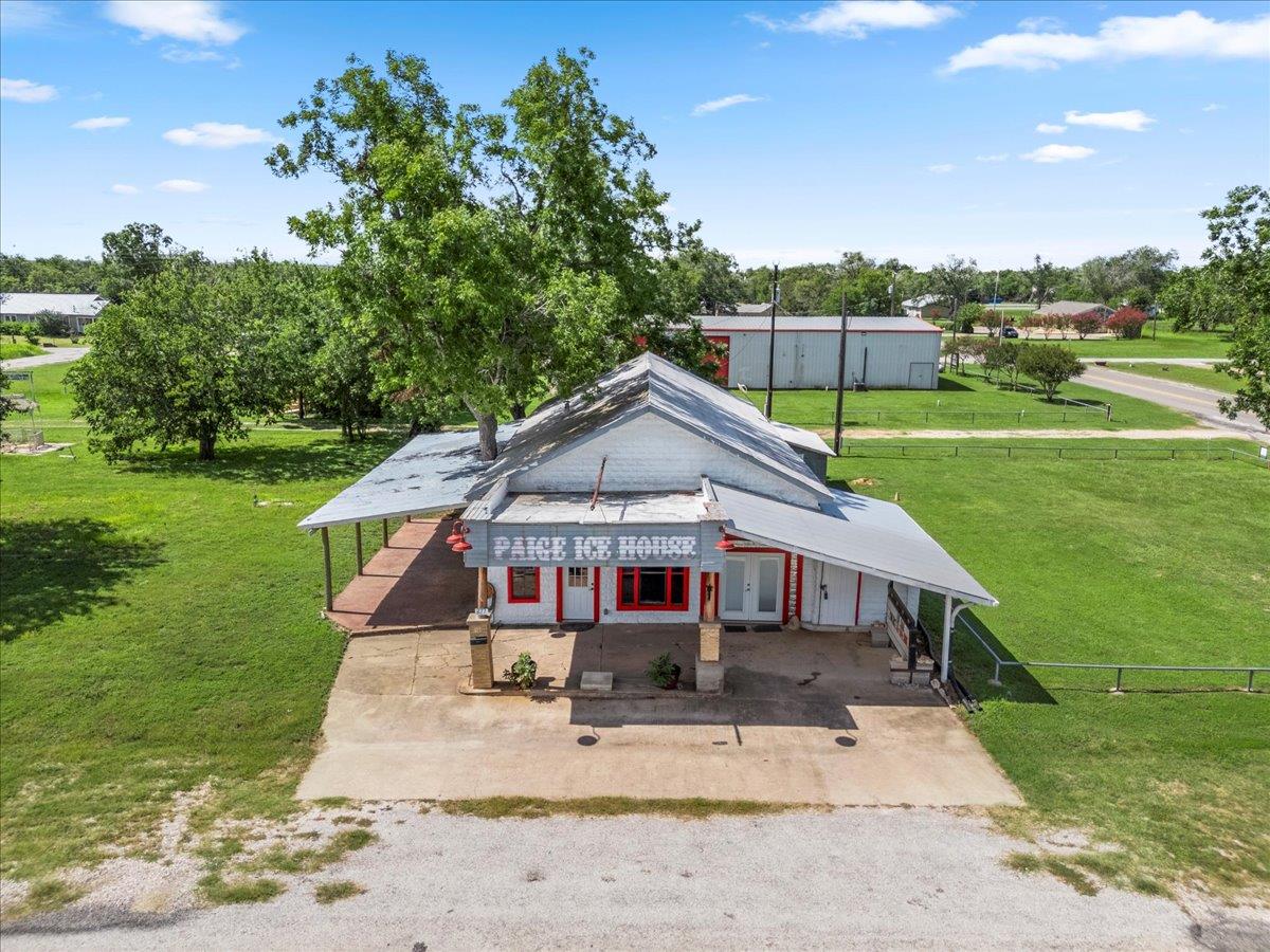 277 Old Highway 20 E, Paige, TX 78659