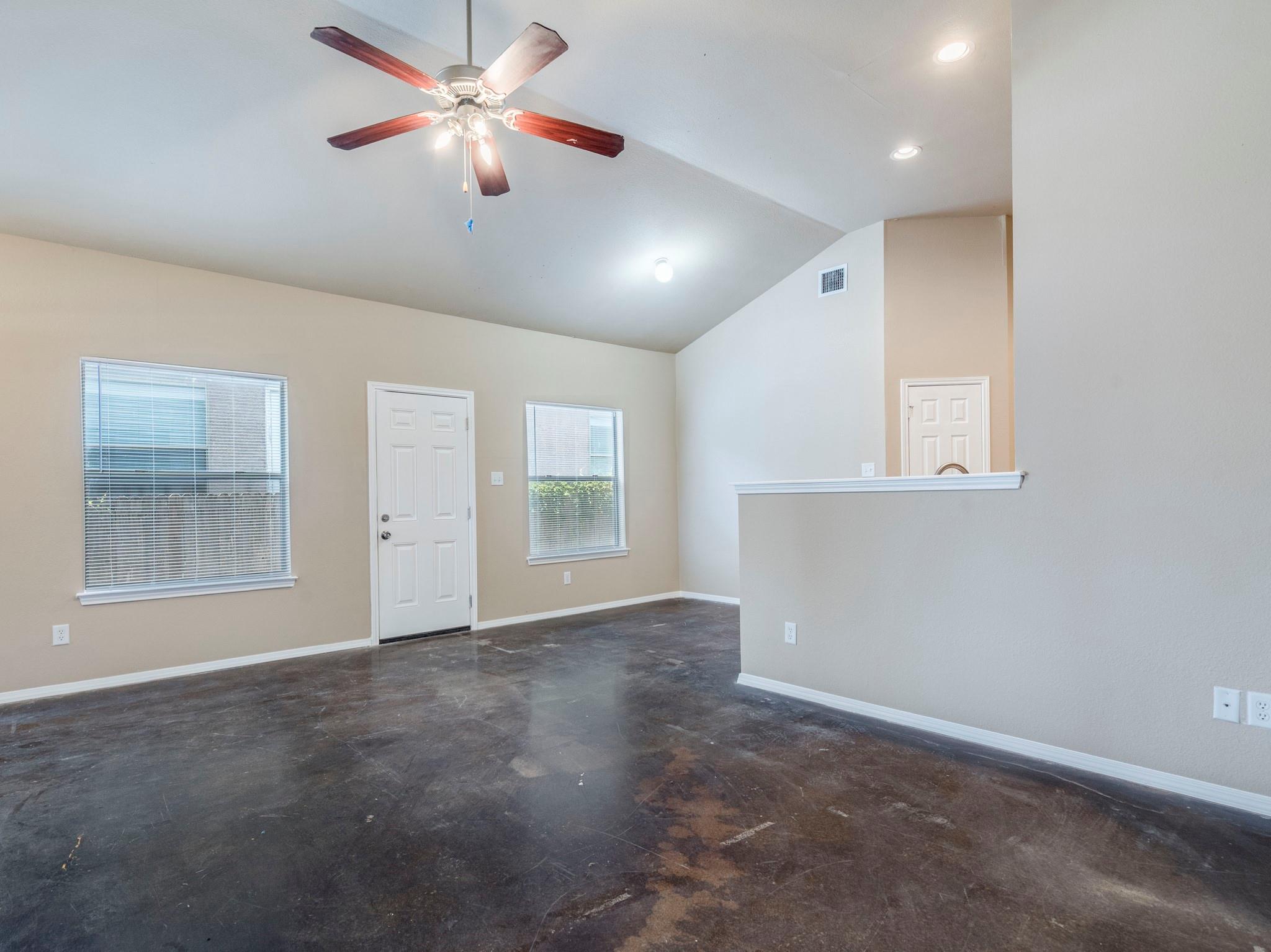 5723 Golf Hts, San Antonio, TX 78244