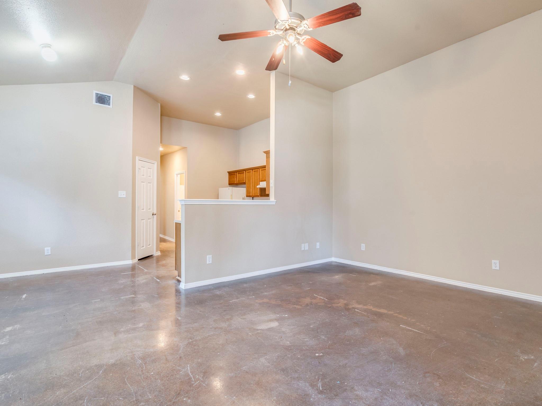 5723 Golf Hts, San Antonio, TX 78244