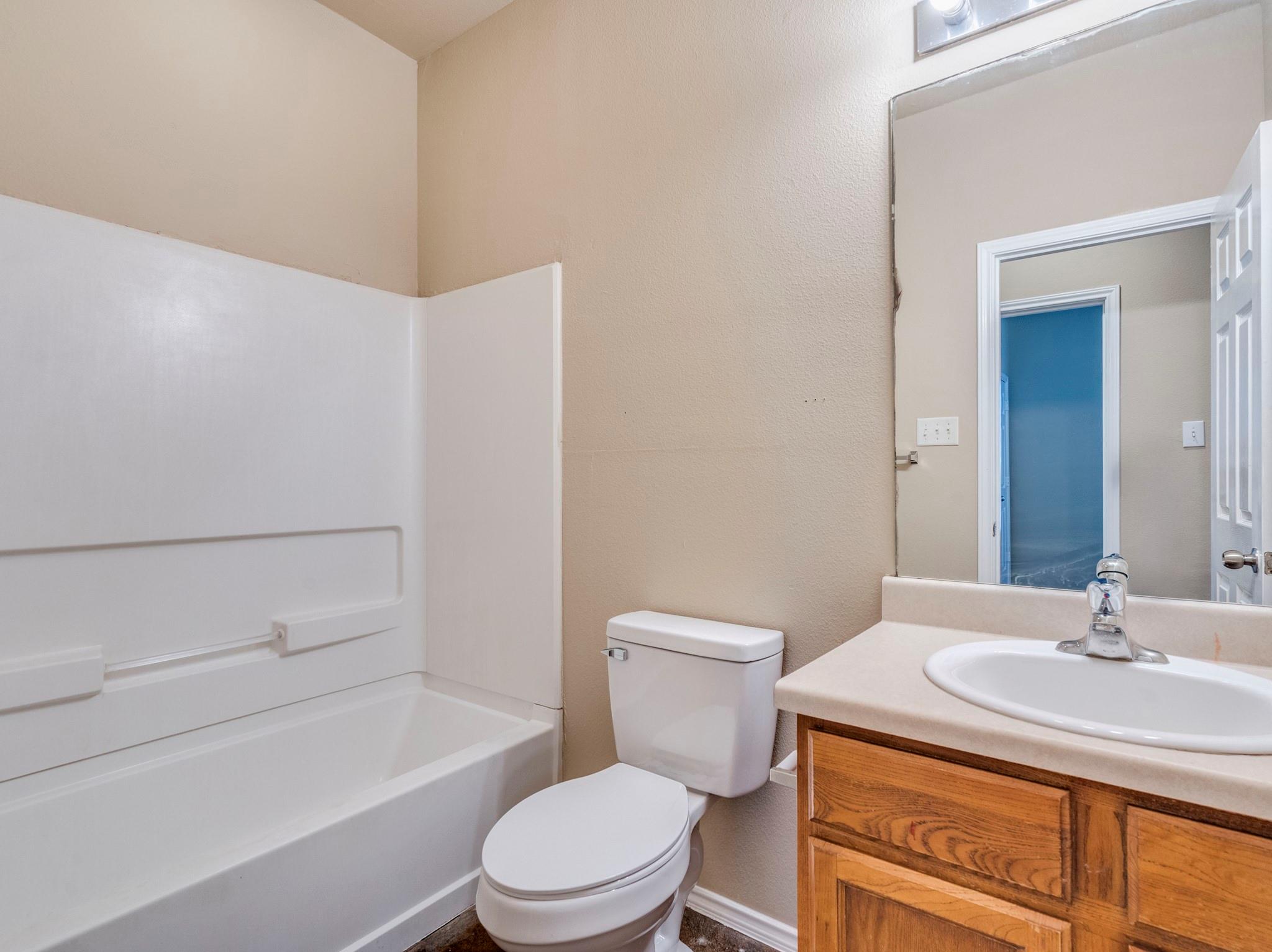 5723 Golf Hts, San Antonio, TX 78244