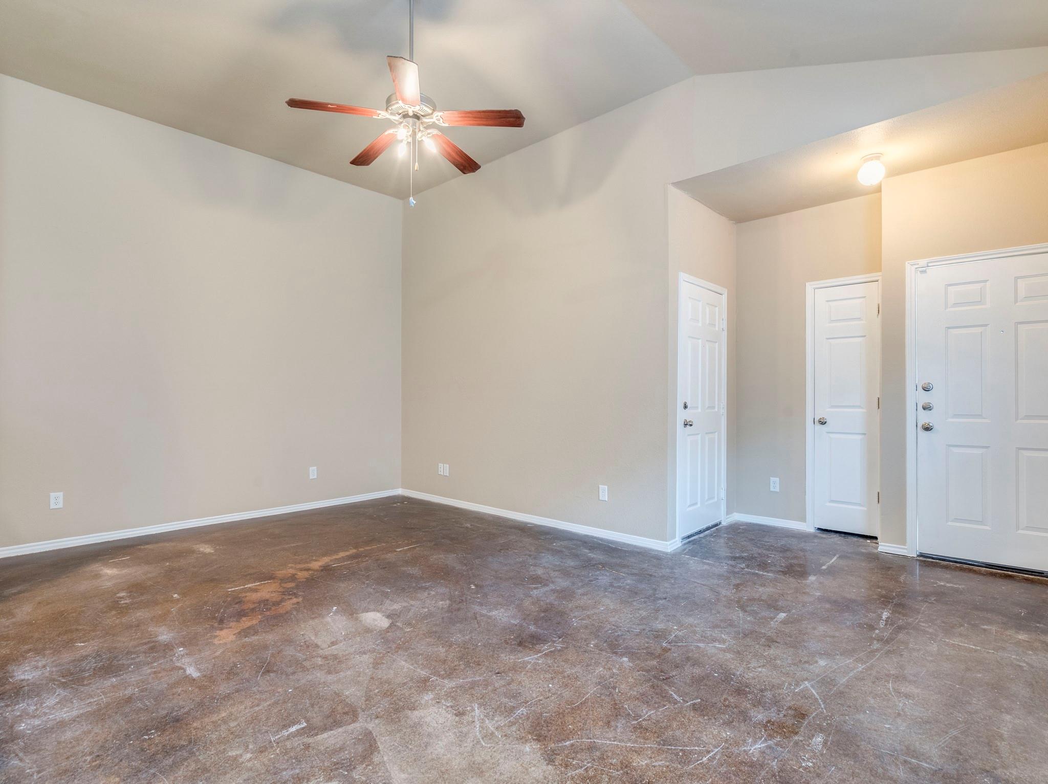 5723 Golf Hts, San Antonio, TX 78244
