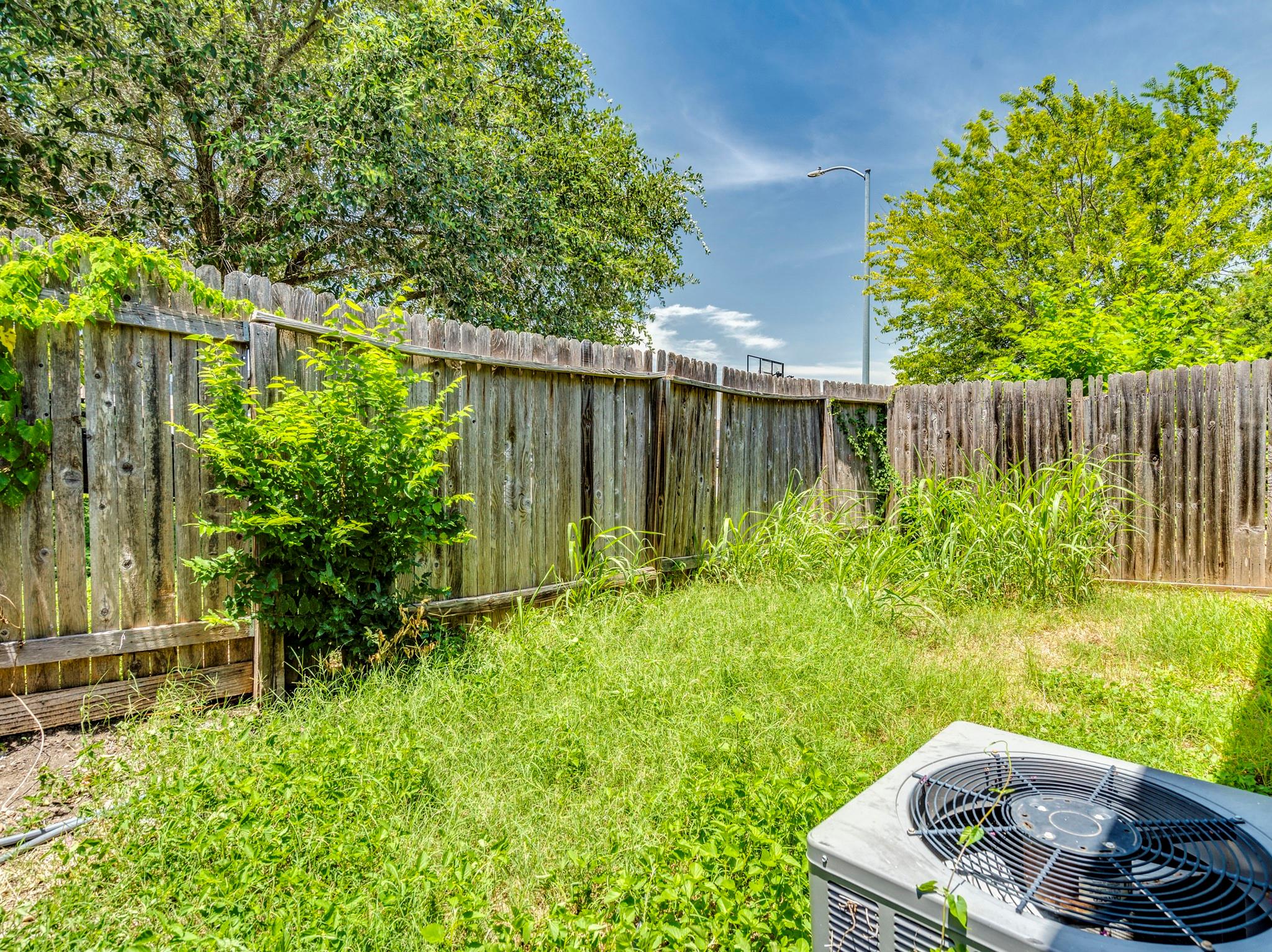 5723 Golf Hts, San Antonio, TX 78244