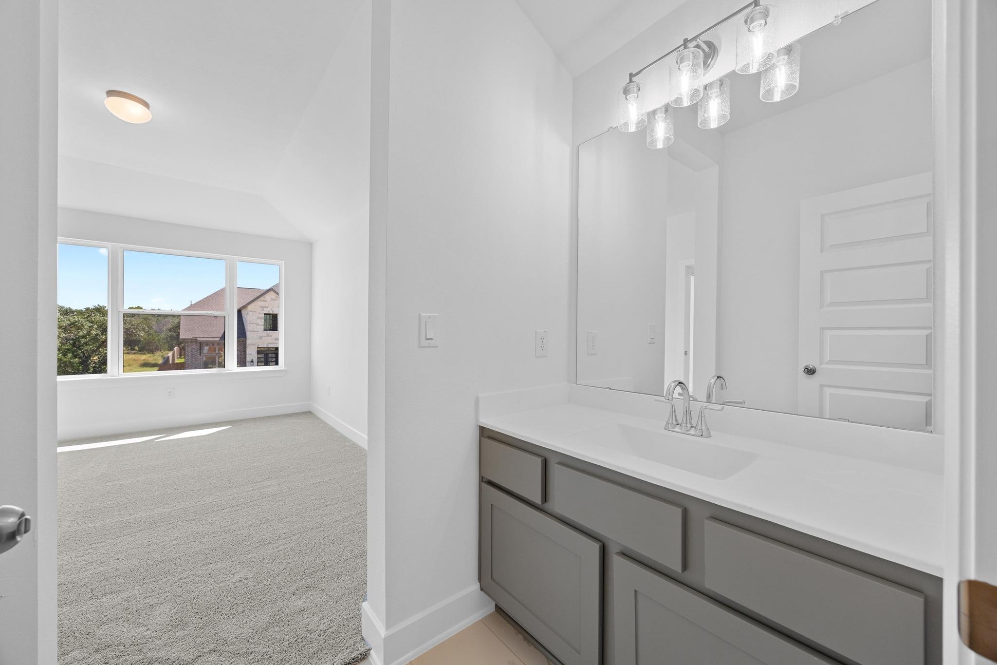 320 Buckaroo Dr, Georgetown, TX 78633