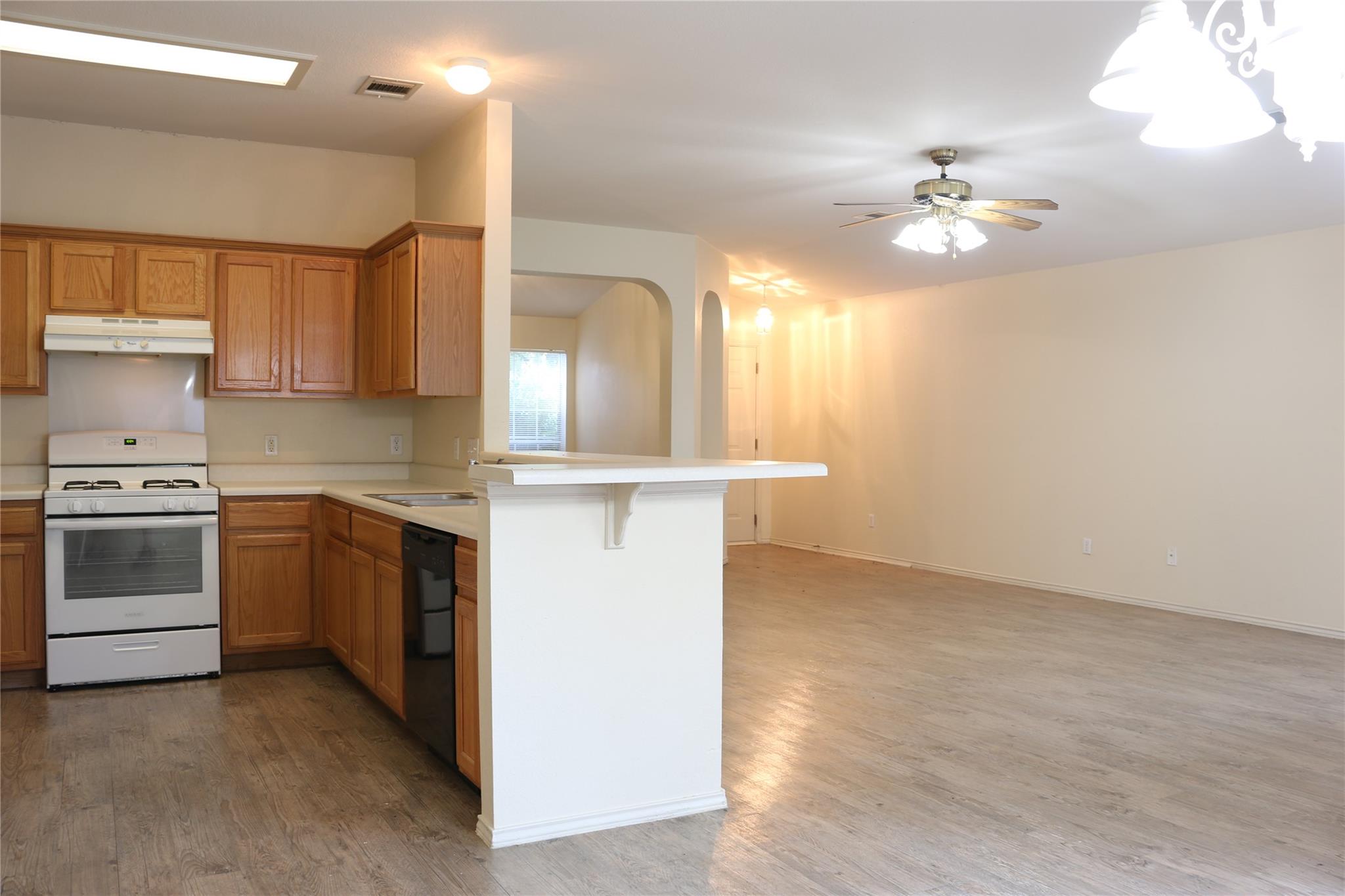 701 Johnny Bench, Round Rock, TX 78665