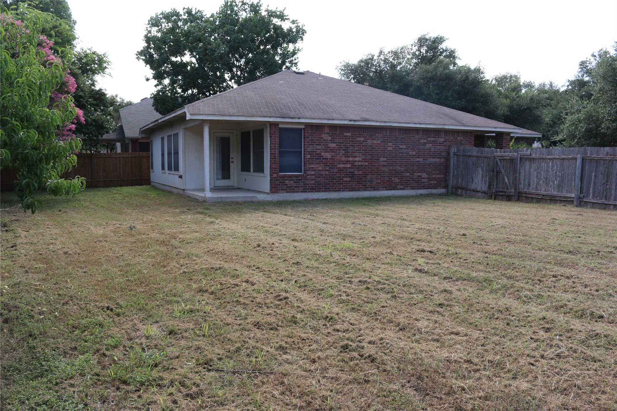 701 Johnny Bench, Round Rock, TX 78665