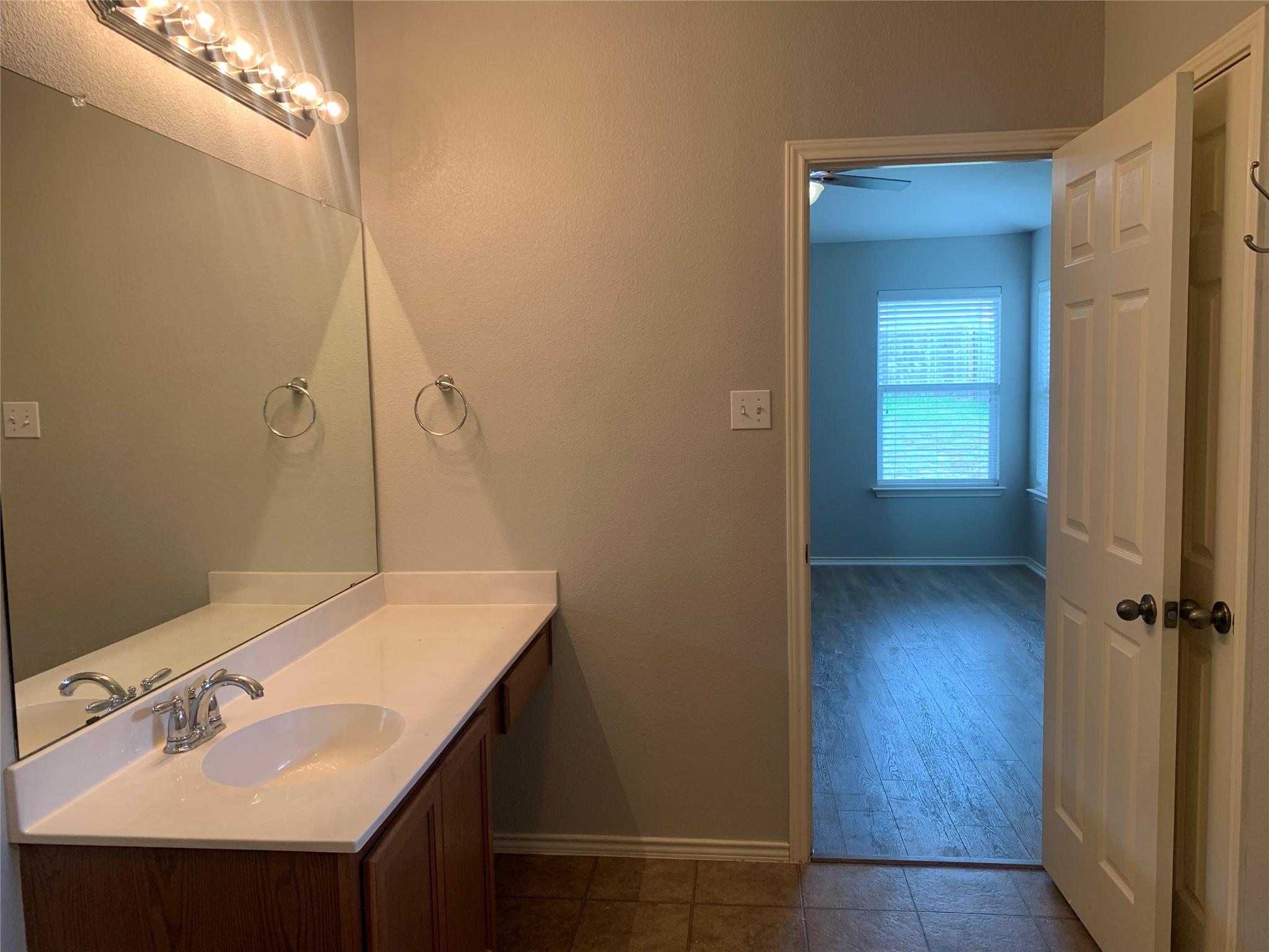 2860 HEARTHSONG Loop, Round Rock, TX 78665