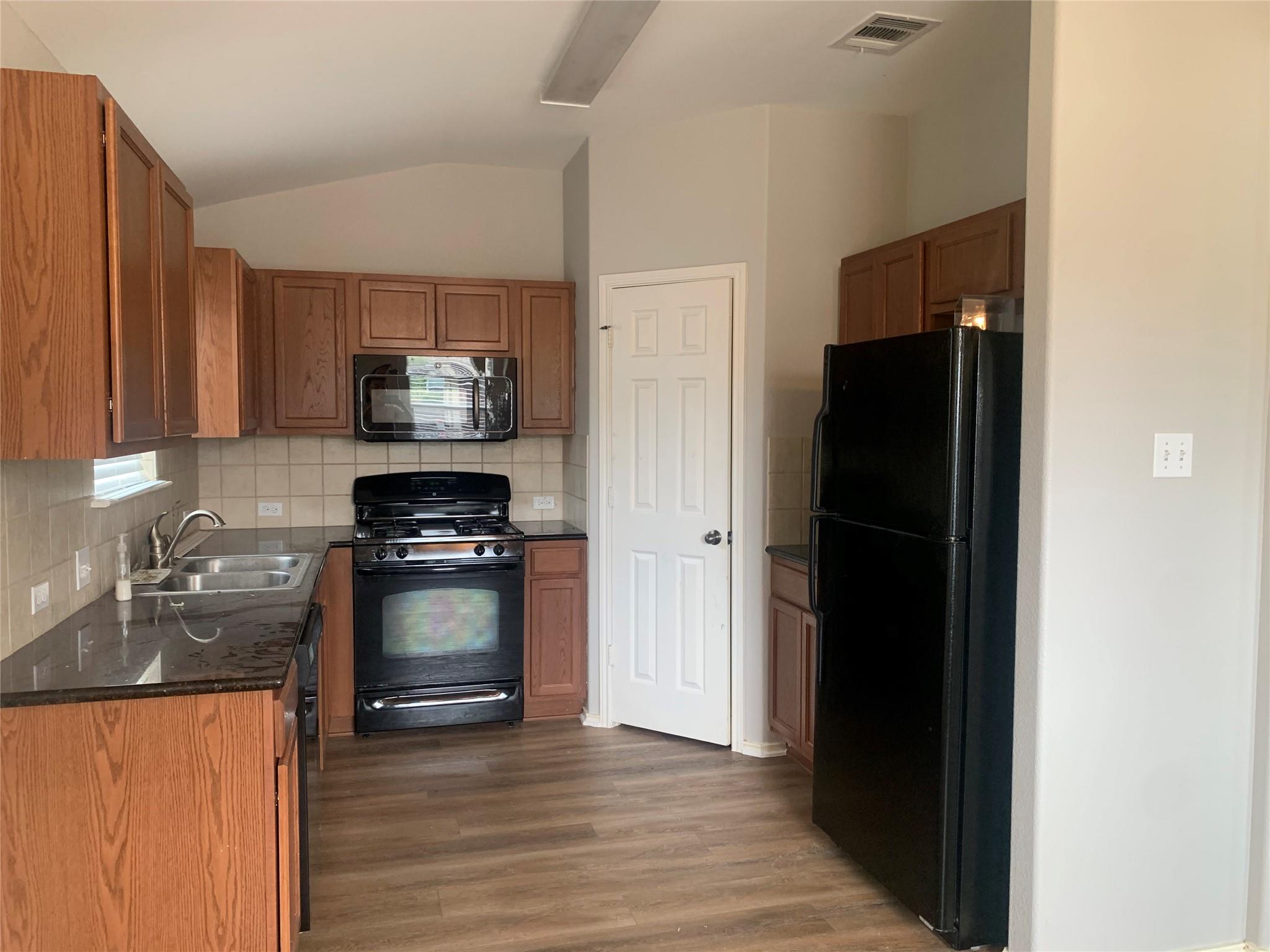 2860 HEARTHSONG Loop, Round Rock, TX 78665