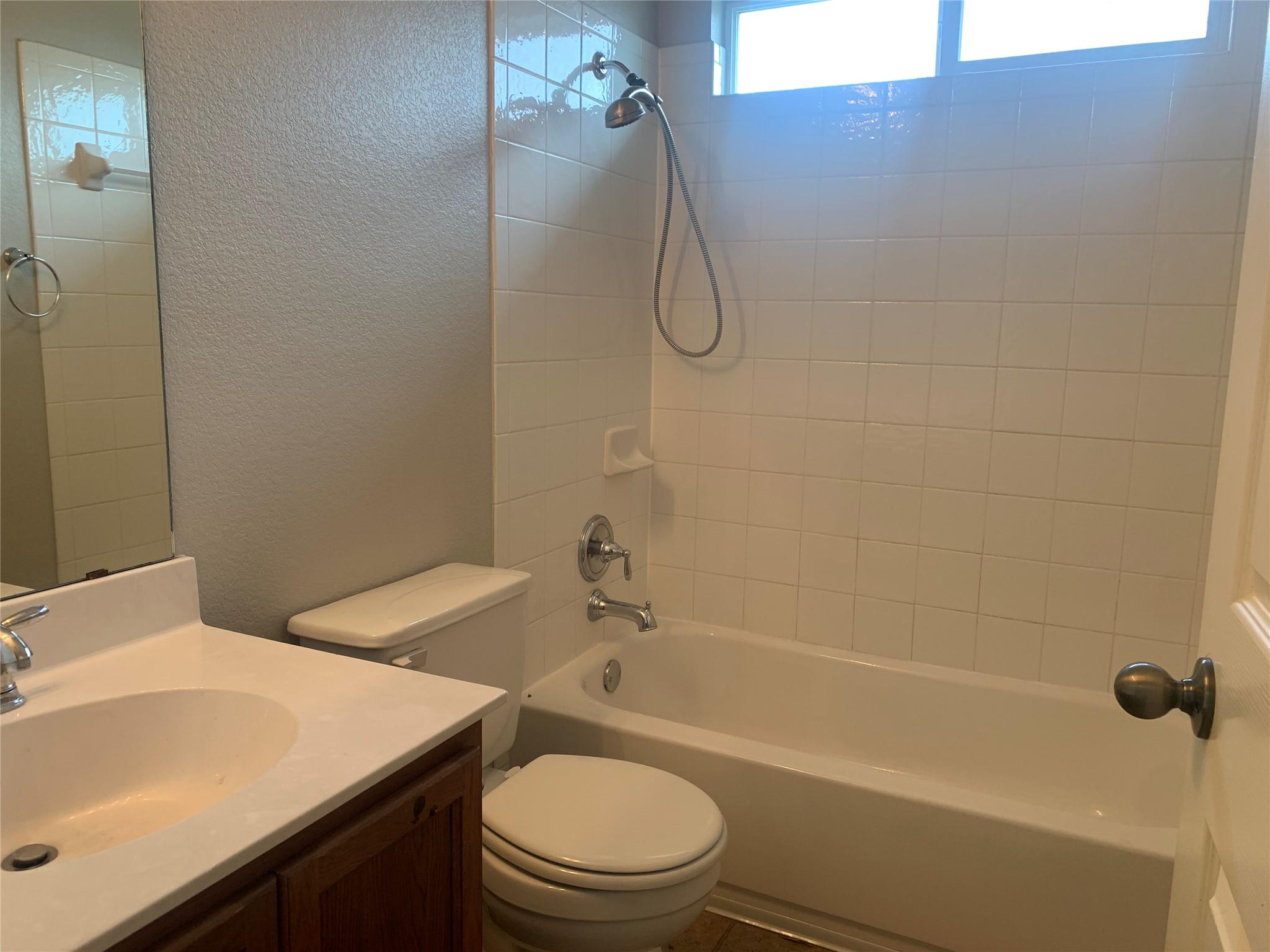 2860 HEARTHSONG Loop, Round Rock, TX 78665