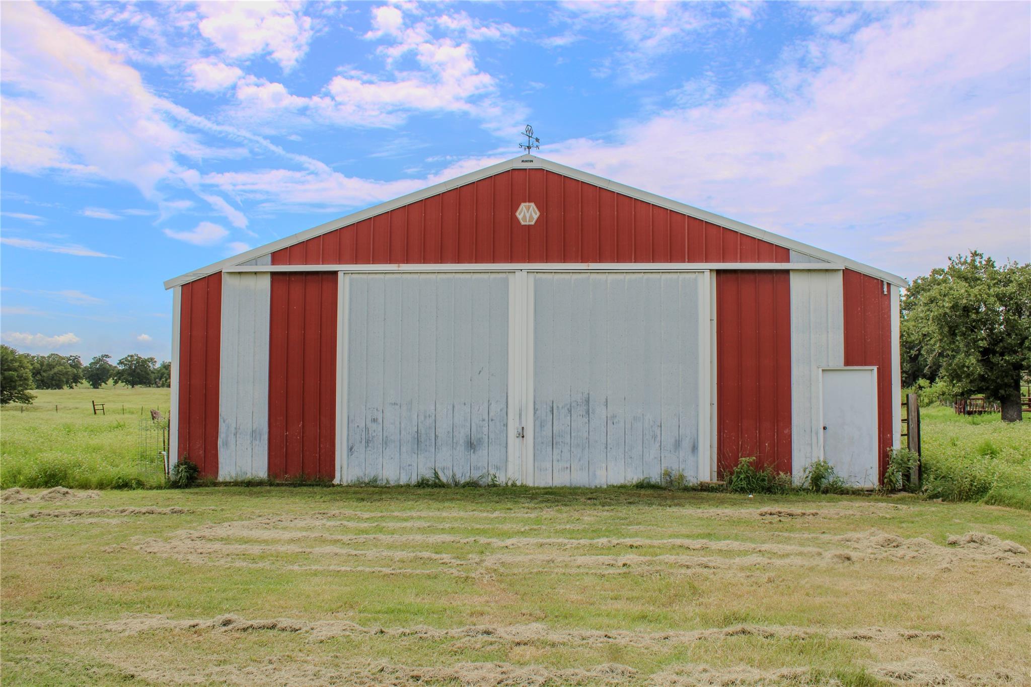 1084 County Road 120, Giddings, TX 78942