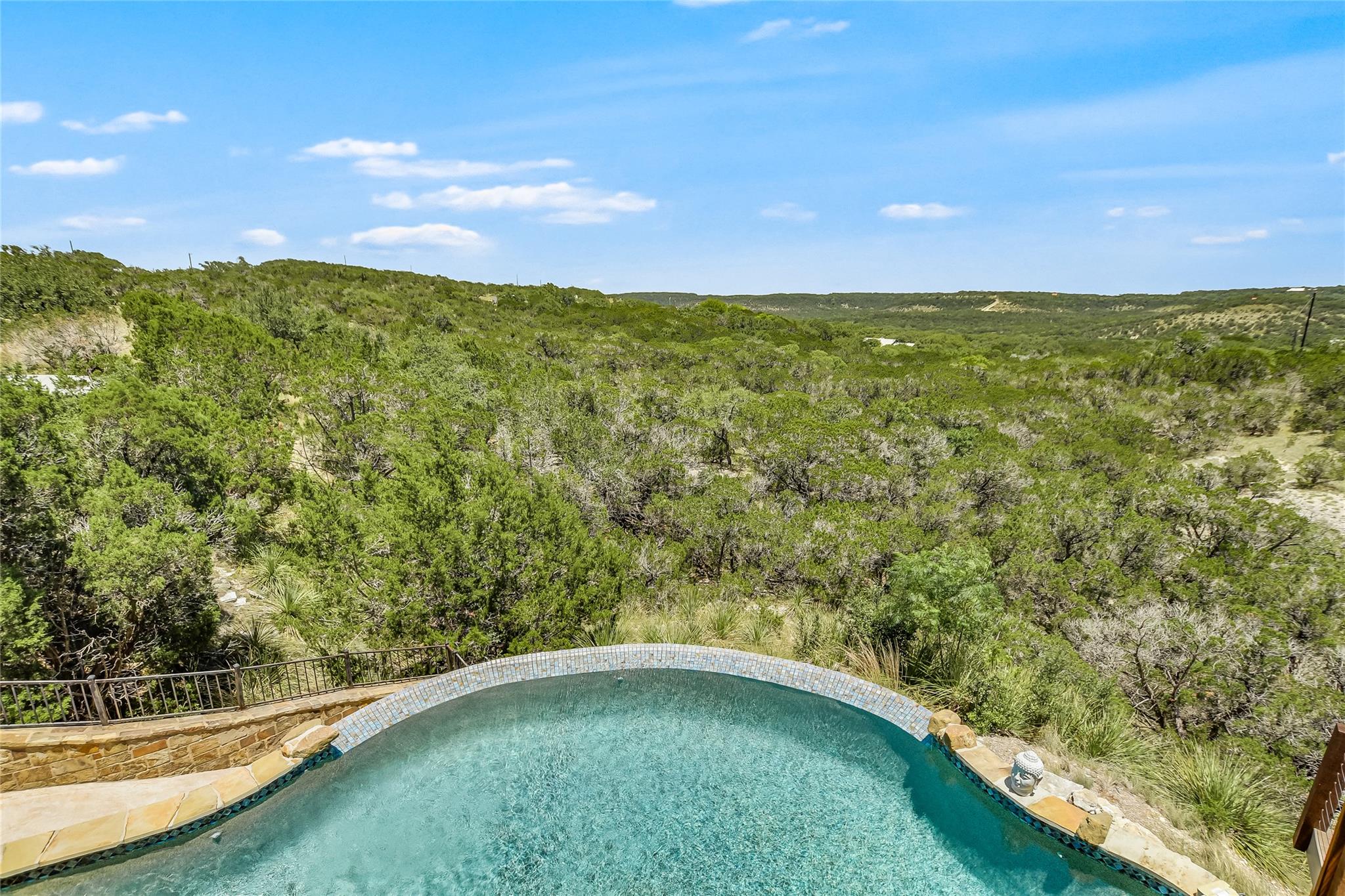400 Hillview Rd, Wimberley, TX 78676
