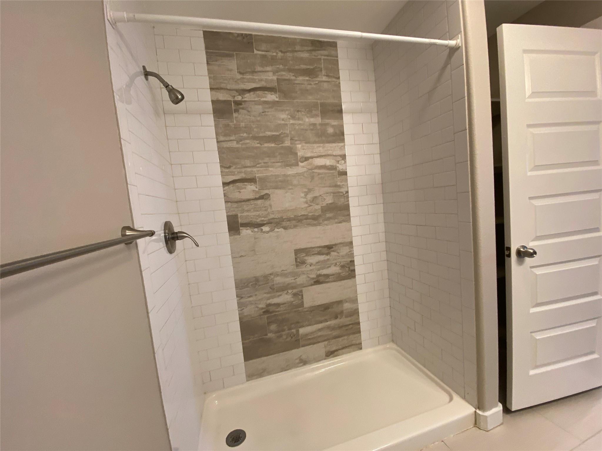 6402 Auburn Dr # A, Austin, TX 78723