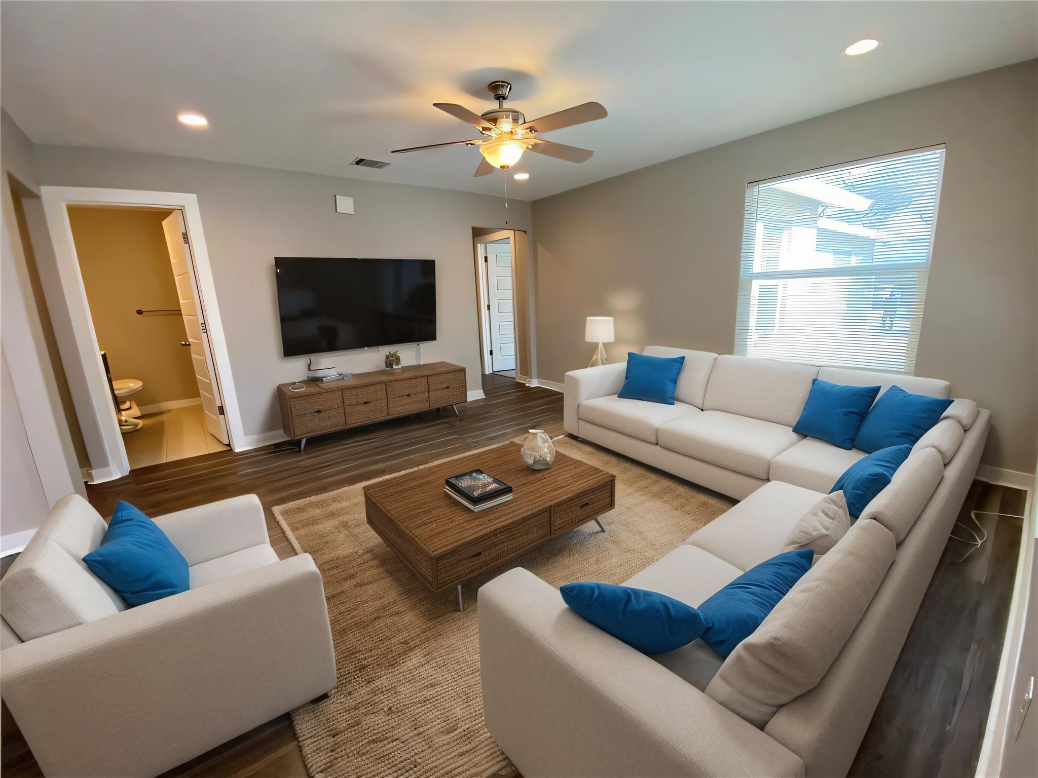 6402 Auburn Dr # A, Austin, TX 78723