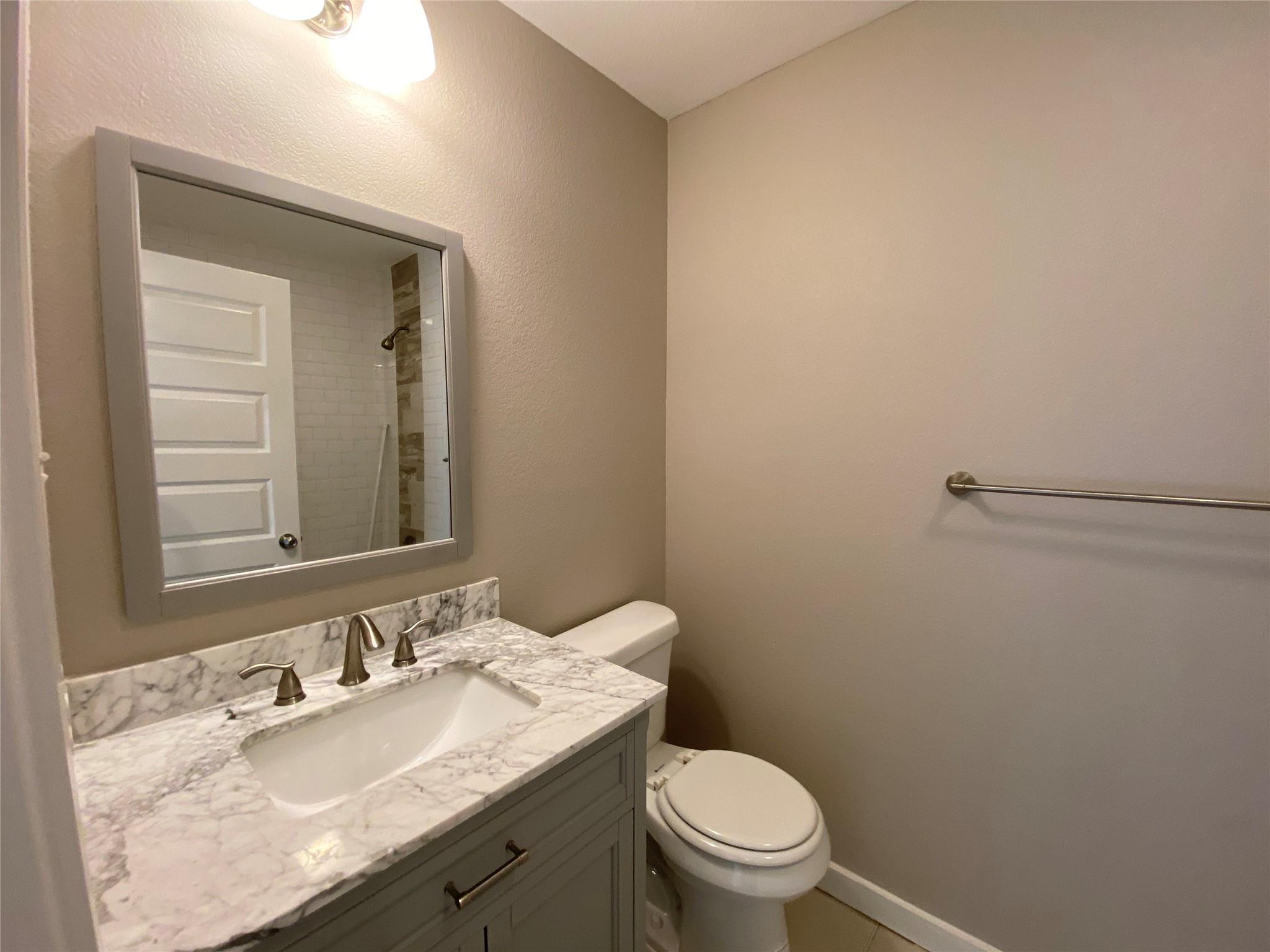 6402 Auburn Dr # A, Austin, TX 78723