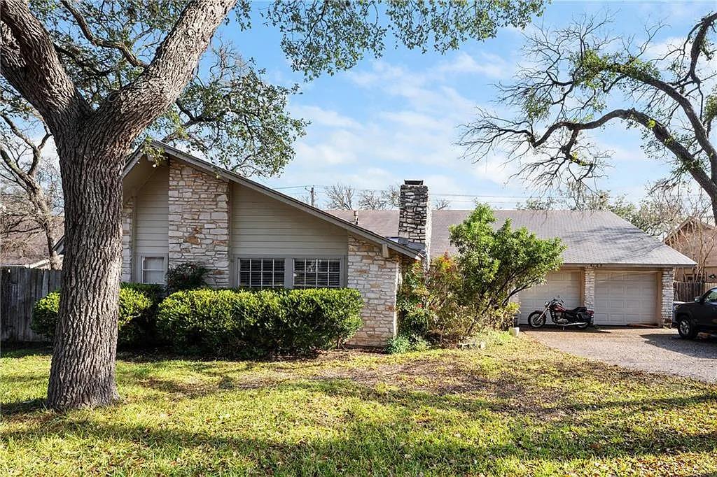 8109 Ceberry Dr # B, Austin, TX 78759