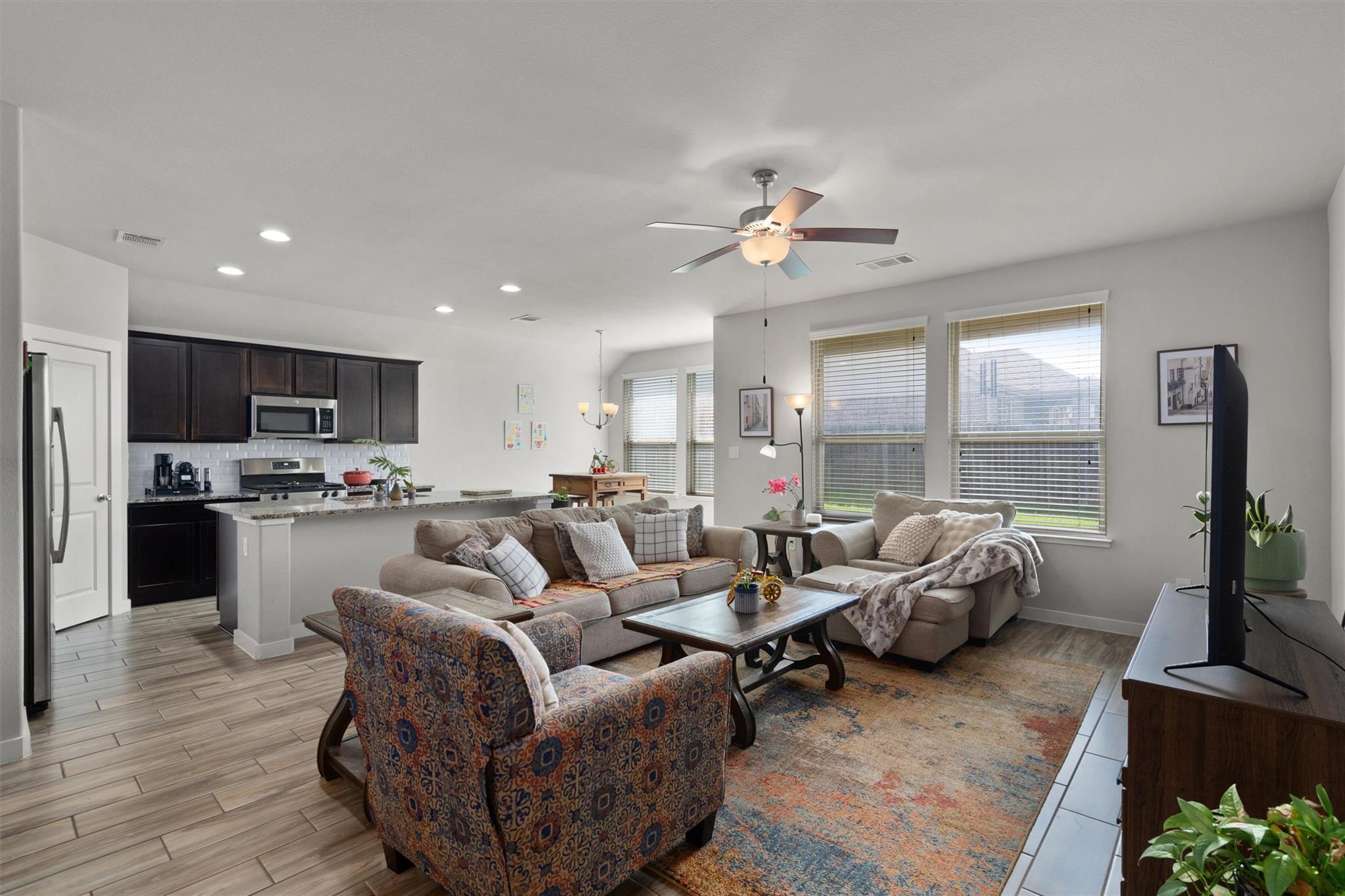 179 Knots Lndg, Kyle, TX 78640