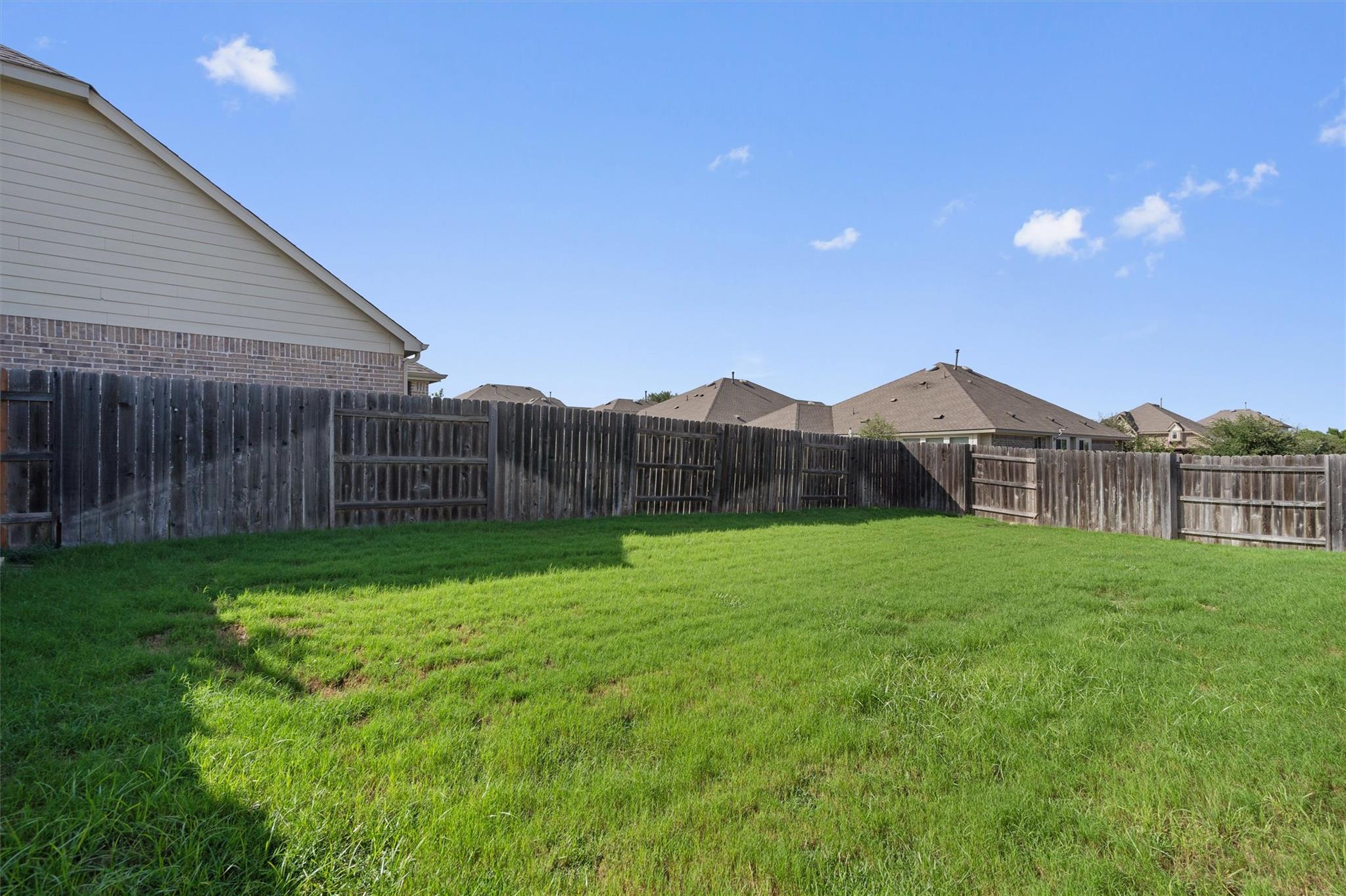 179 Knots Lndg, Kyle, TX 78640