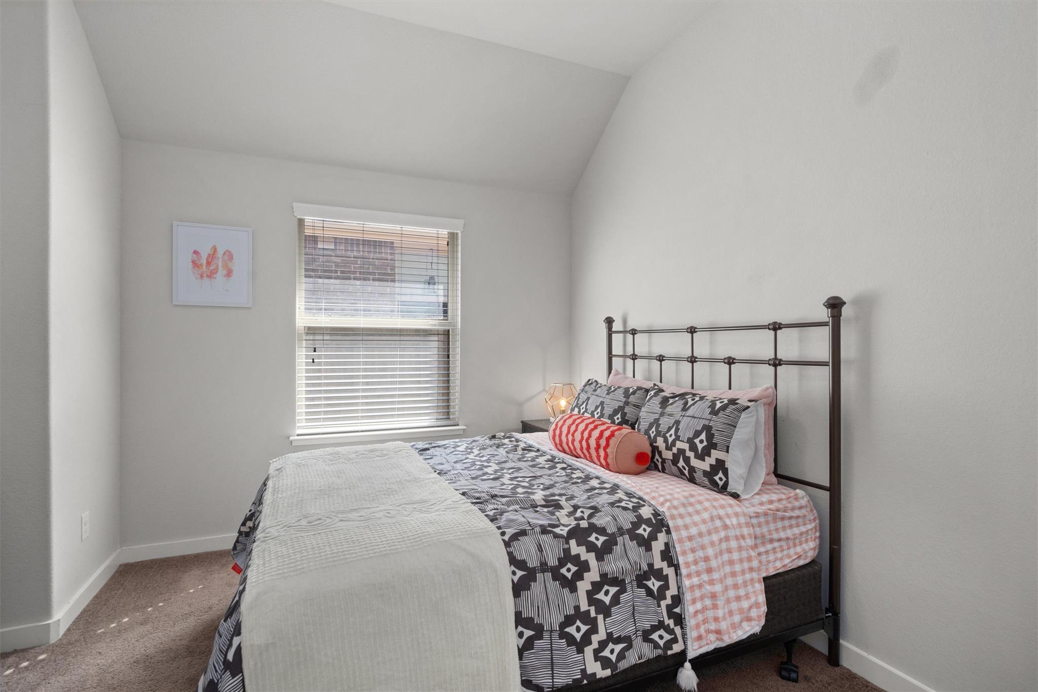 179 Knots Lndg, Kyle, TX 78640