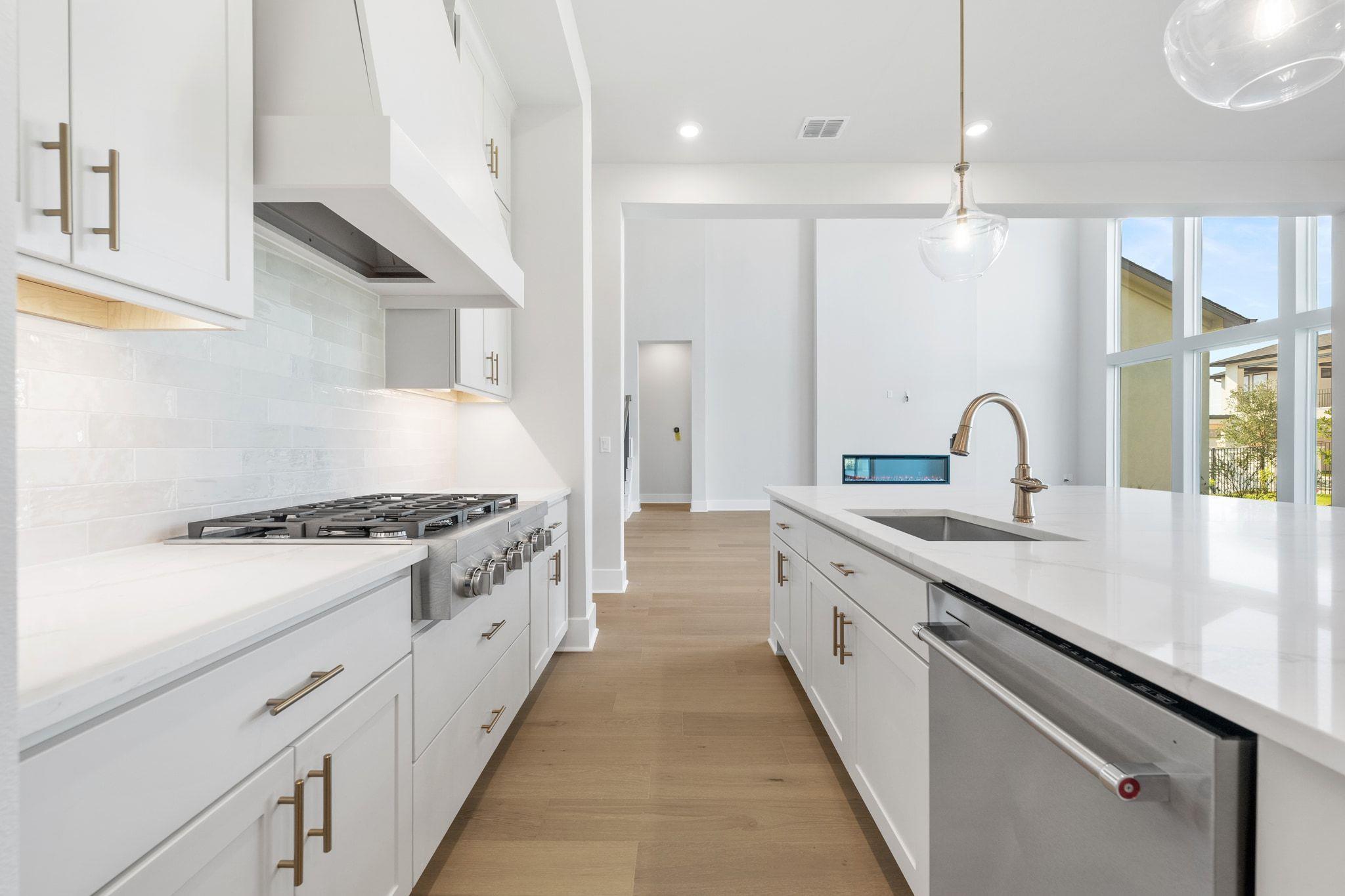 806 Geiger Path, Lakeway, TX 78738